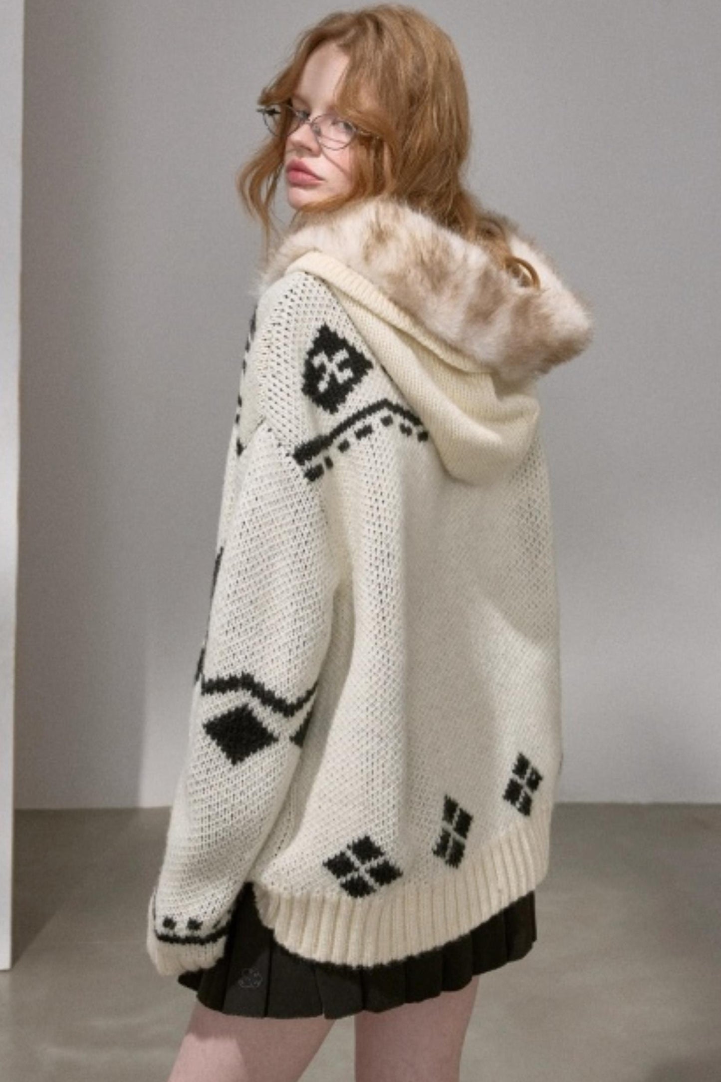 Detachable Fur Collar Knitted Cardigan