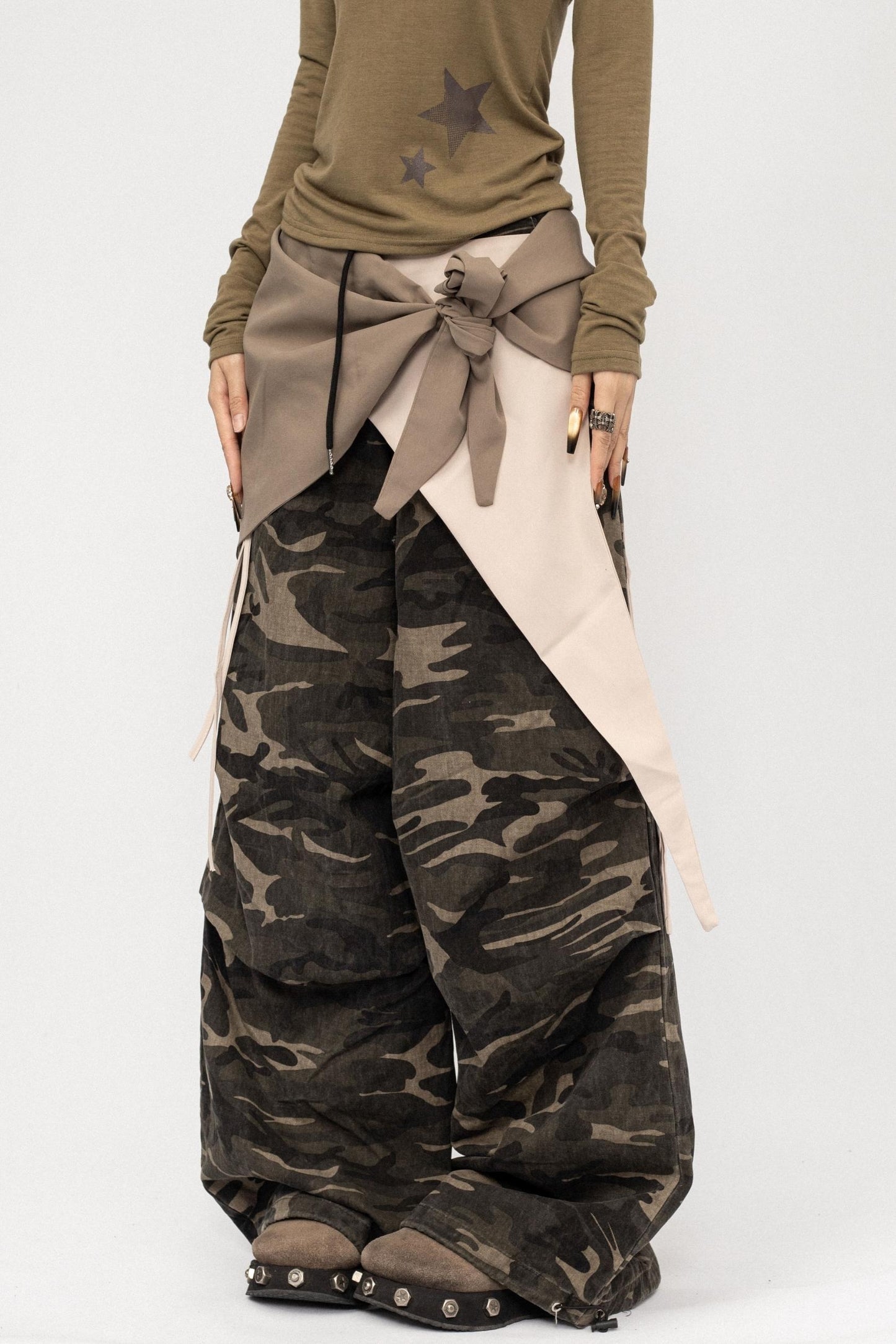 American Vintage Camouflage Cargo Pants