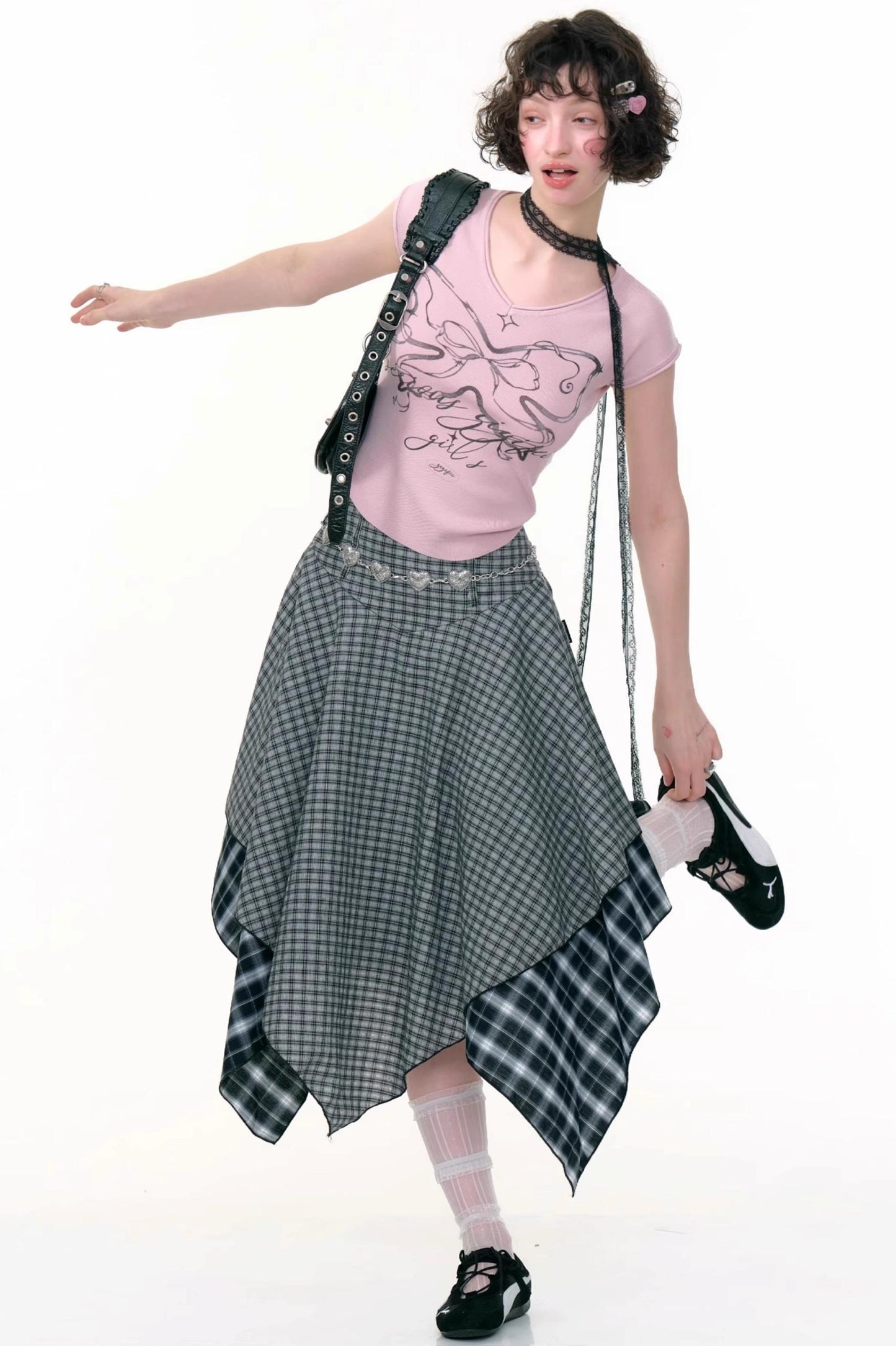 American Vintage Butterfly Print V-Neck T-shirt