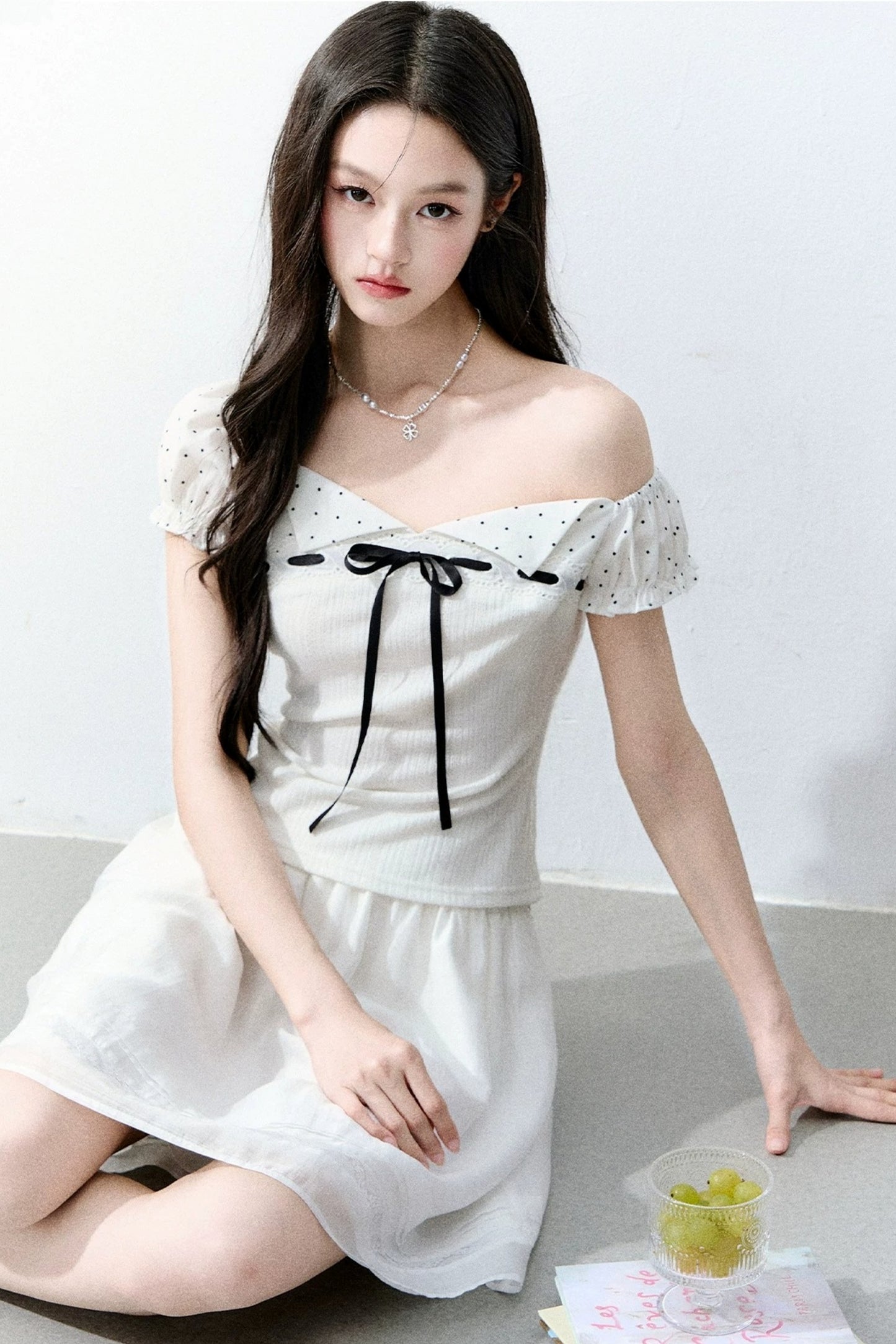 Vintage-Blusen-Set mit asymmetrischem eckigem Ausschnitt