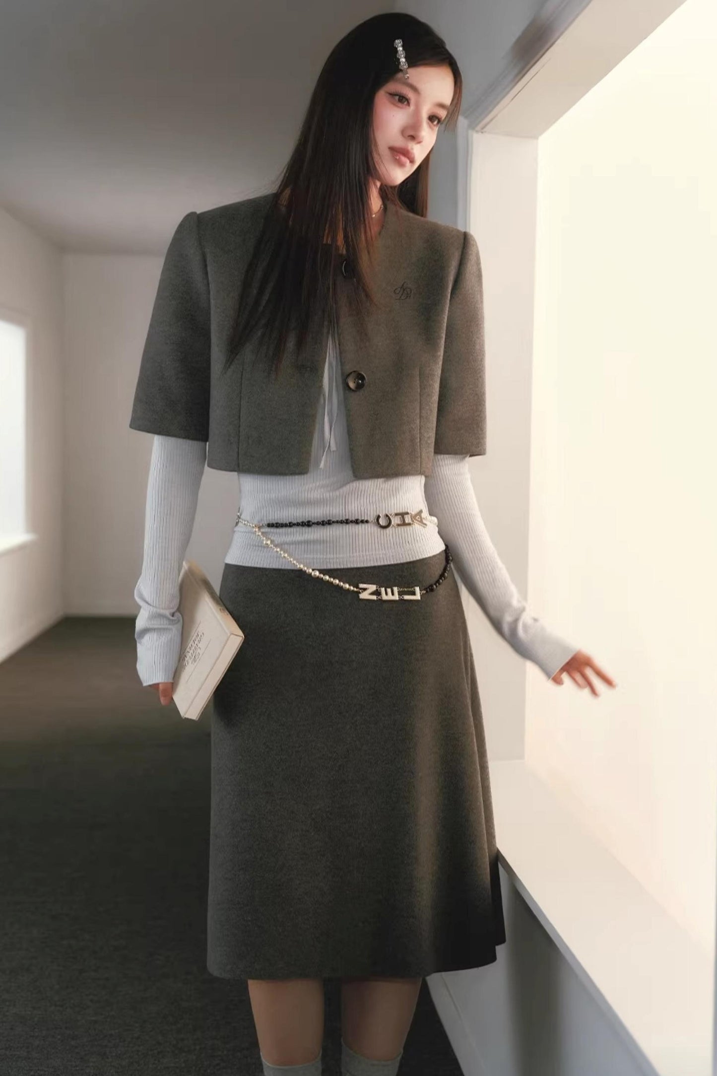 Five-Quarter Woolen Coat Set-Up