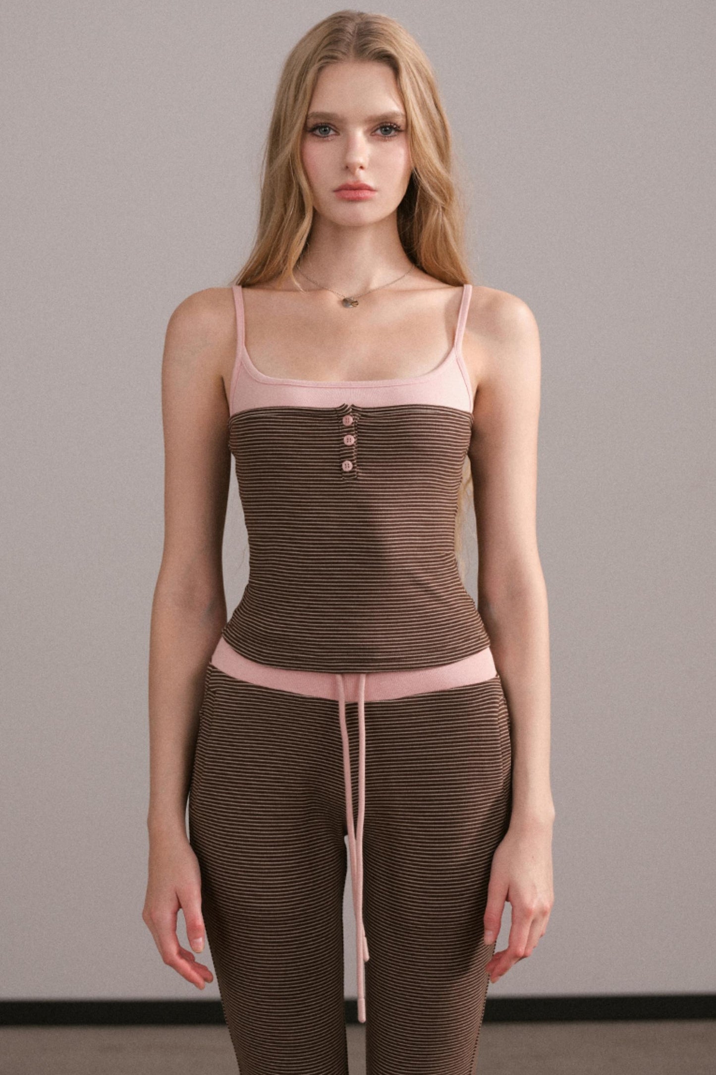 Color-Block Knitted Cardigan Set-Up