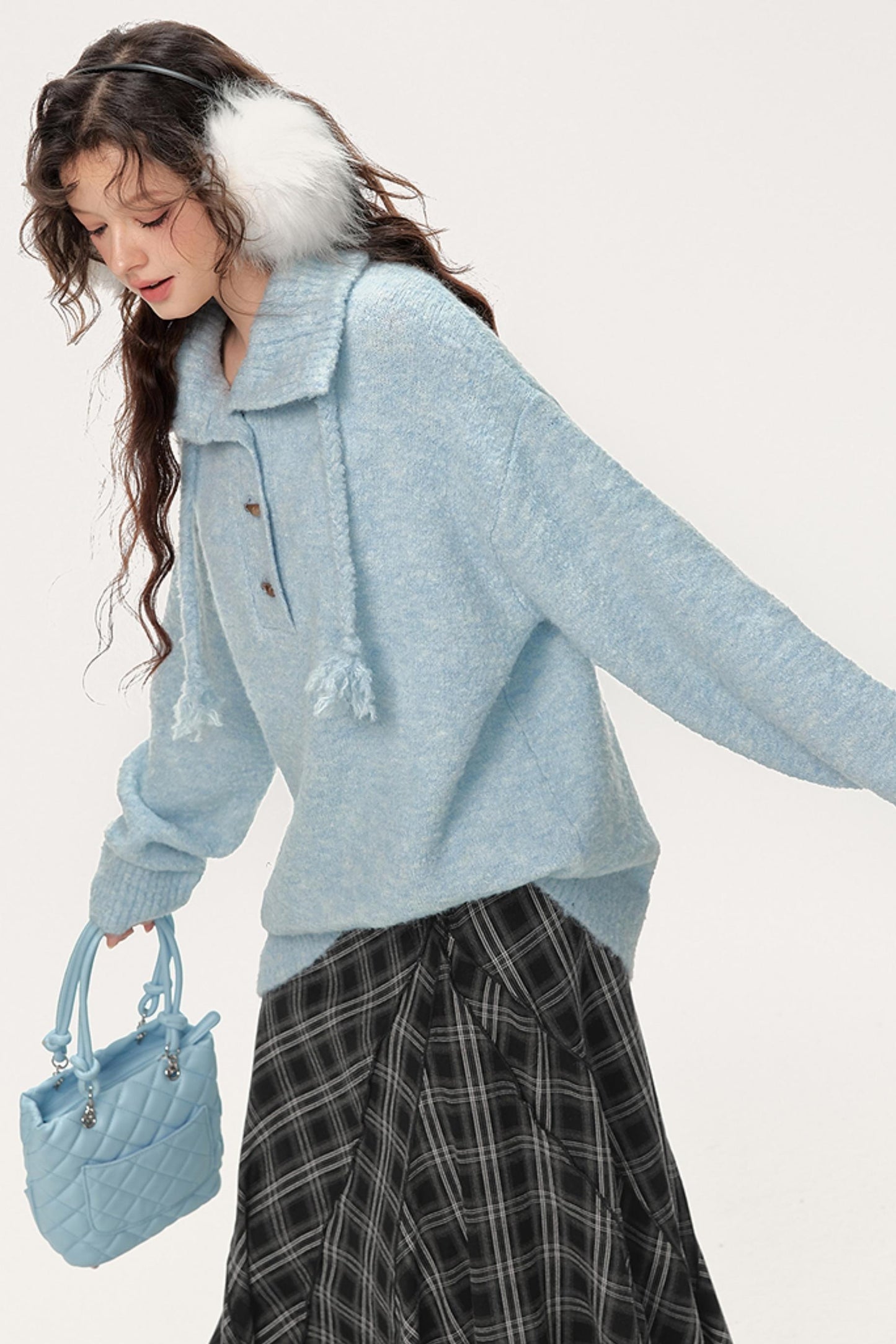 Gentle Feeling Horn Top