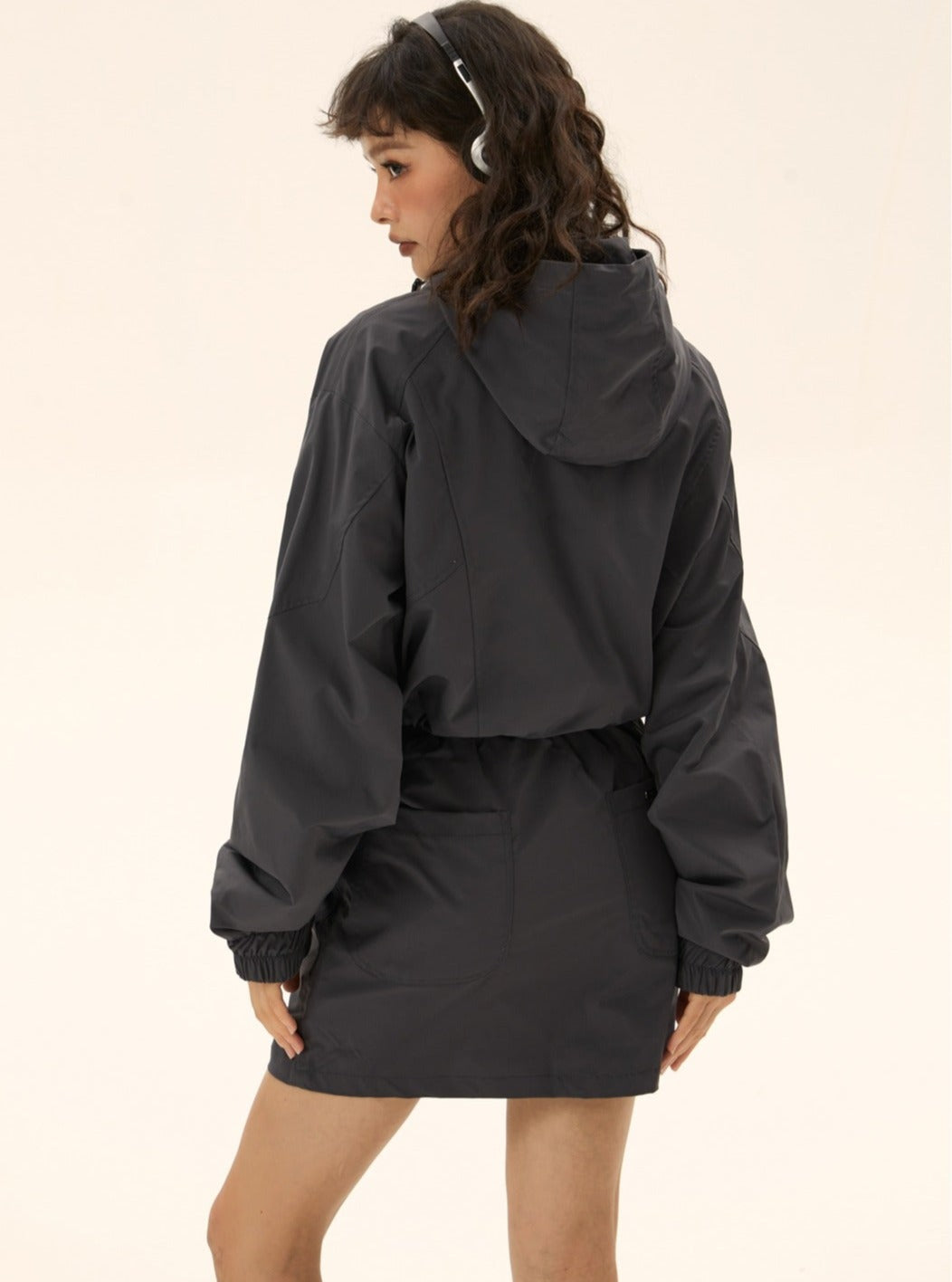 Functional wind short jacket short skirt