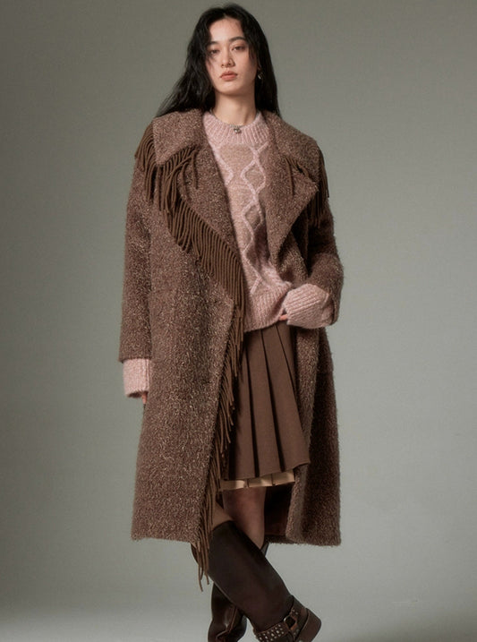 Fringe neck silhouette tweed coat