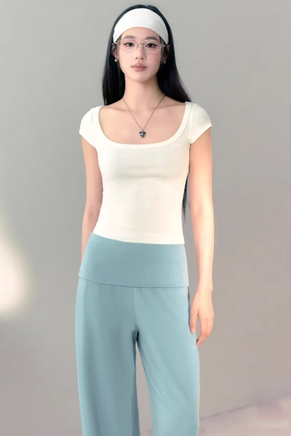 Versatile Slim-Fit Lycra Top