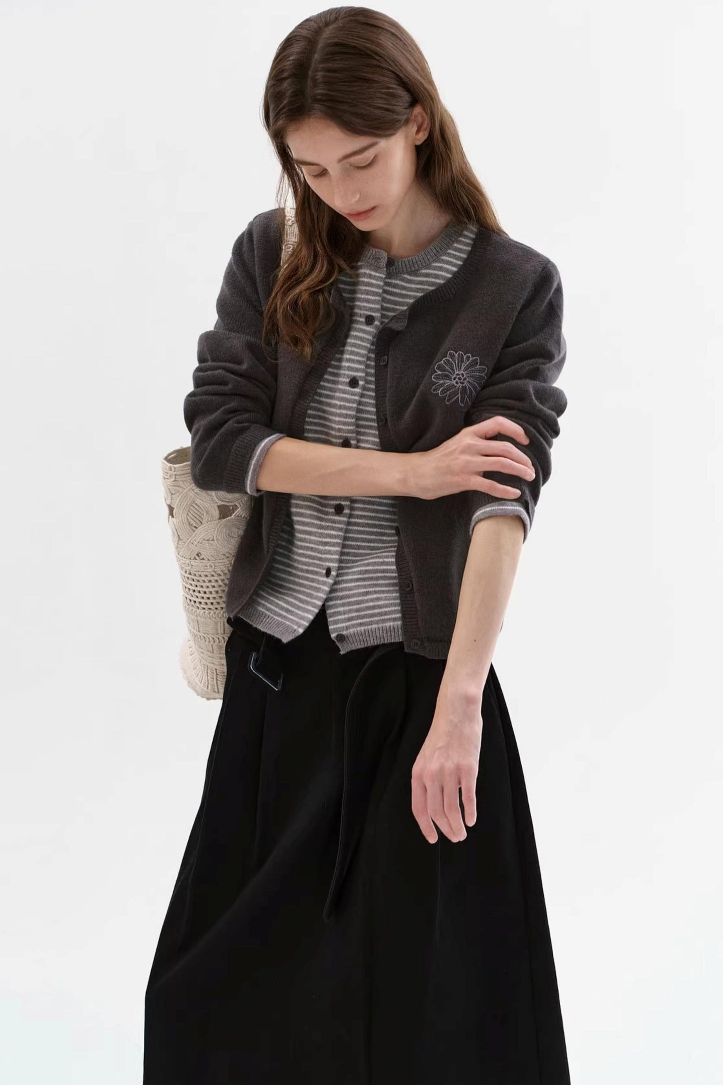 Gray Tone Embroidery Cardigan