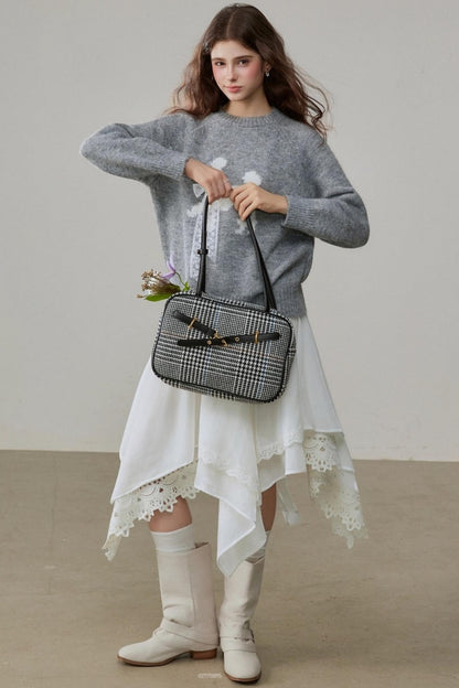 Crew Neck Puppy Design Knitwear