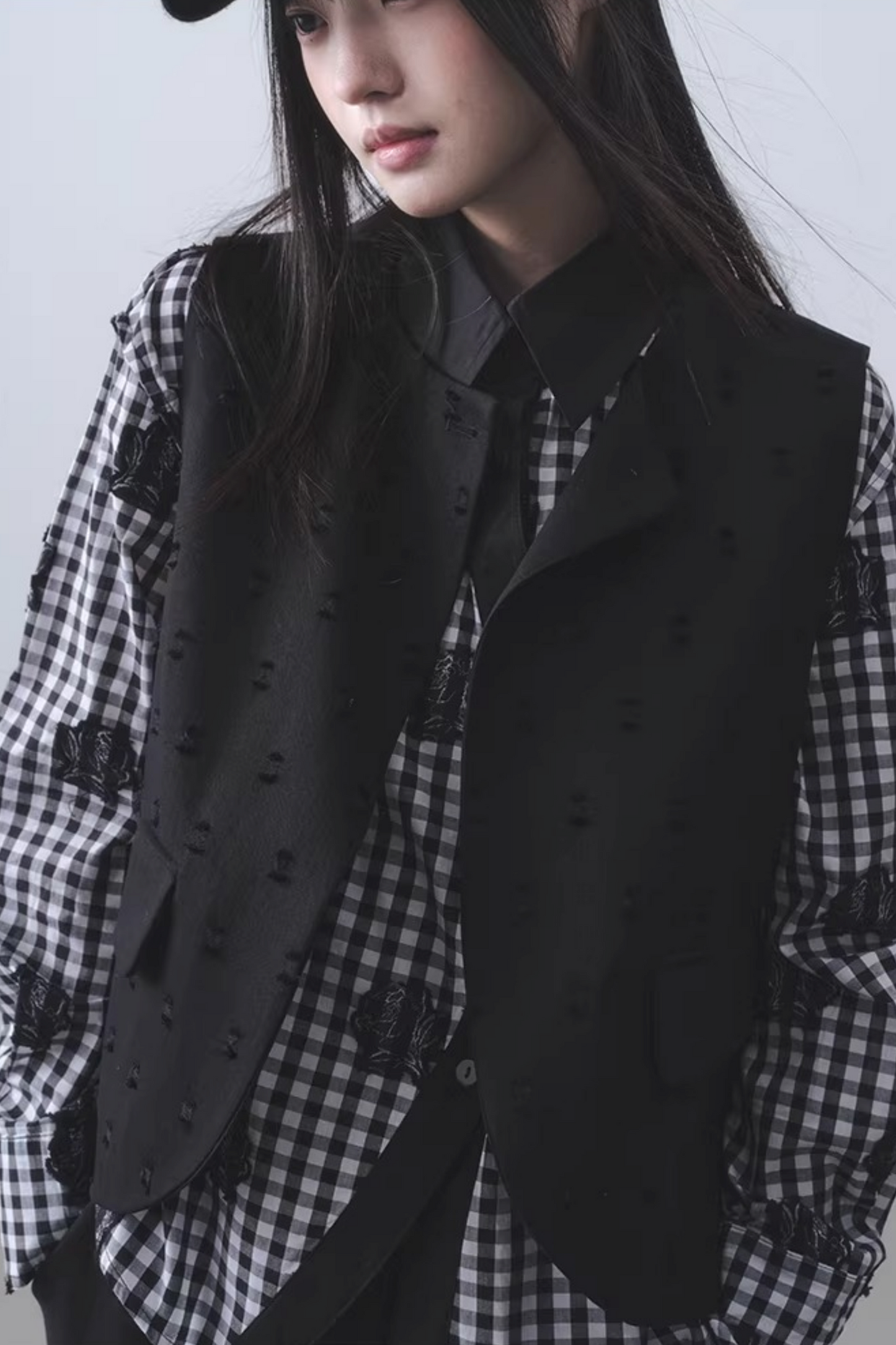 Checkered Rose Embroidery Shirt