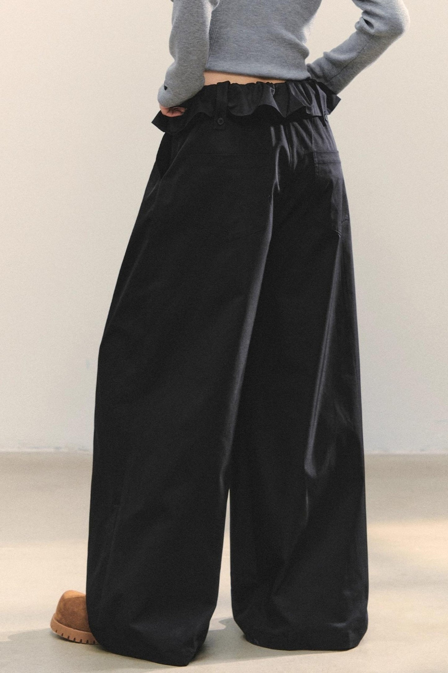 Turn-Up Waist Balloon Pants