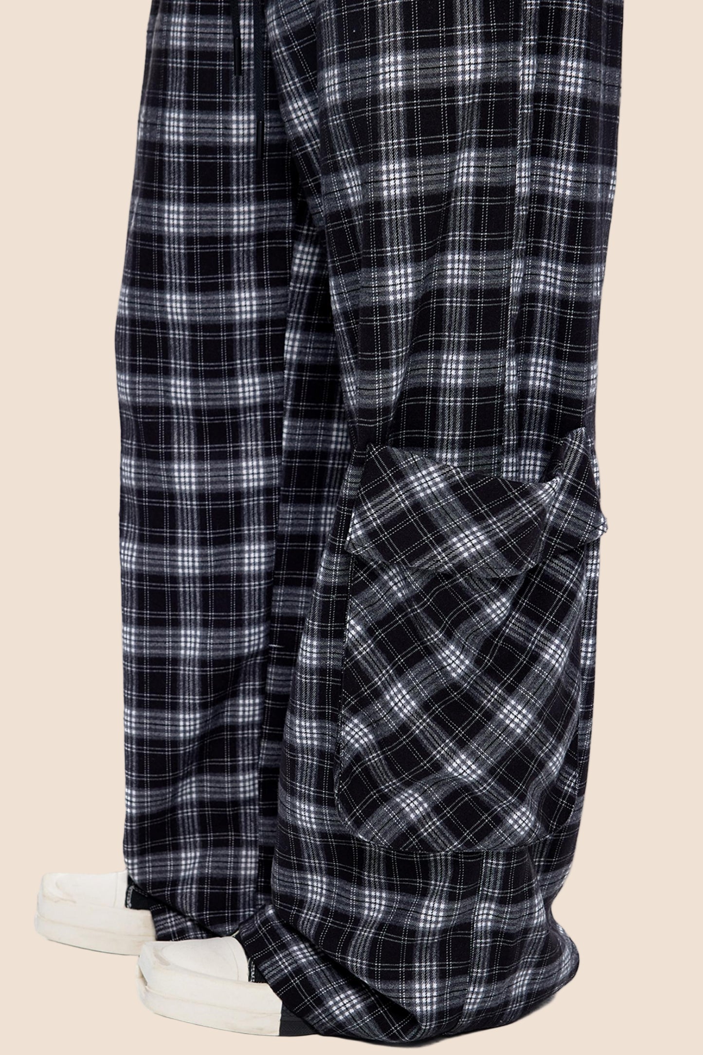 Modern Flow Wide-Leg Pants