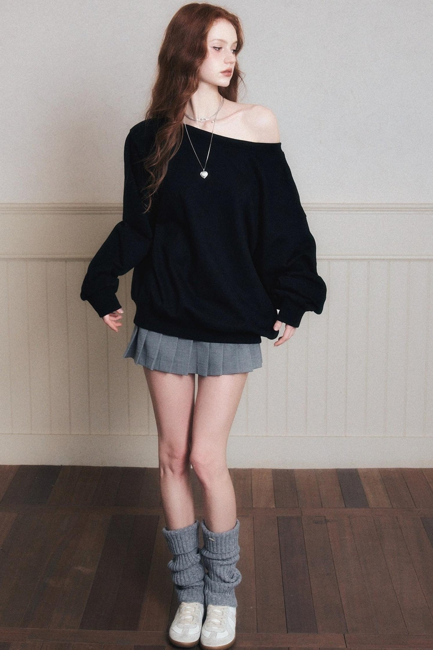 Romantic Cotton Slanted Shoulder Sweatshirt