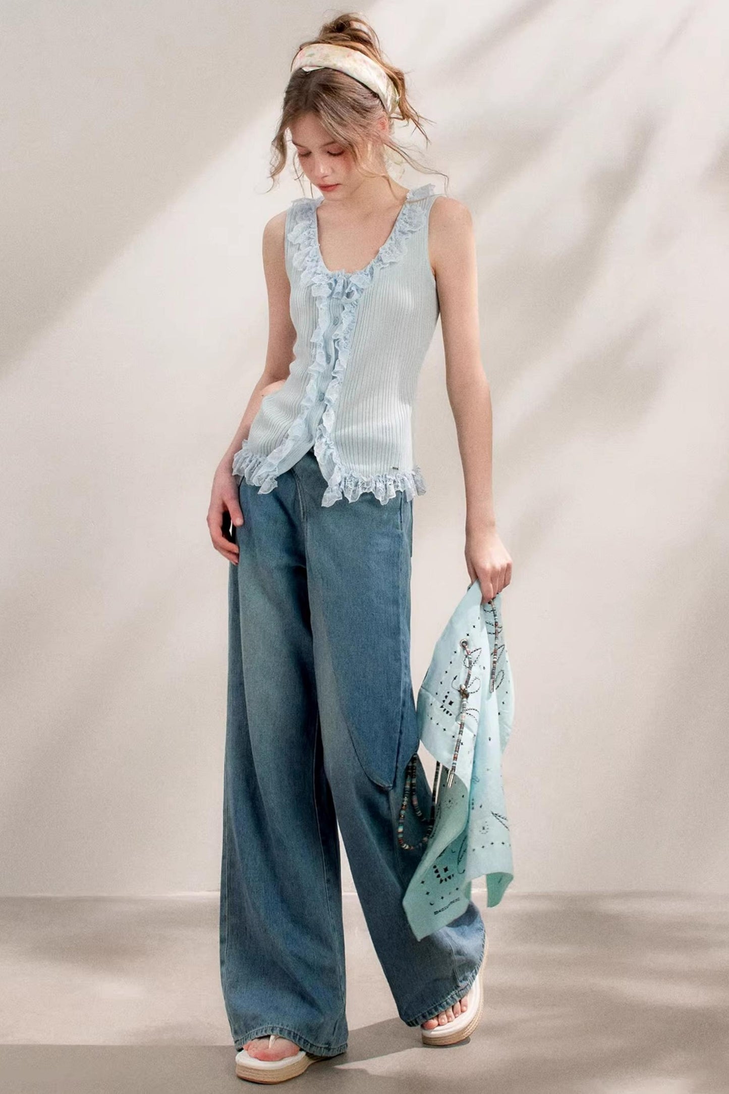 Bow-Detail Wide-Leg Jeans