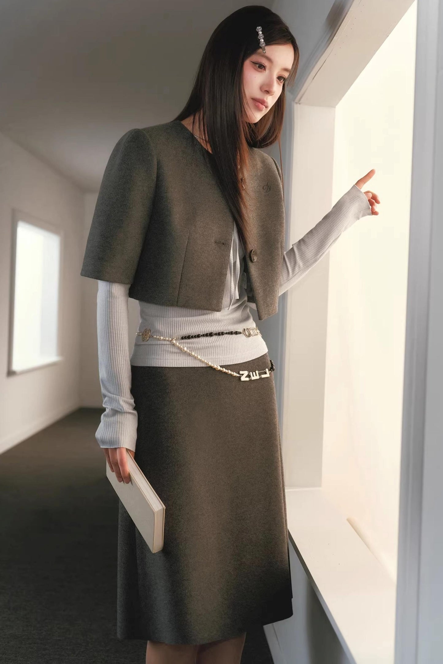 Five-Quarter Woolen Coat Set-Up