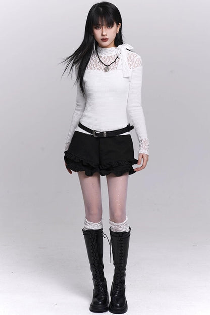 Ruffled Woolen Boot Shorts