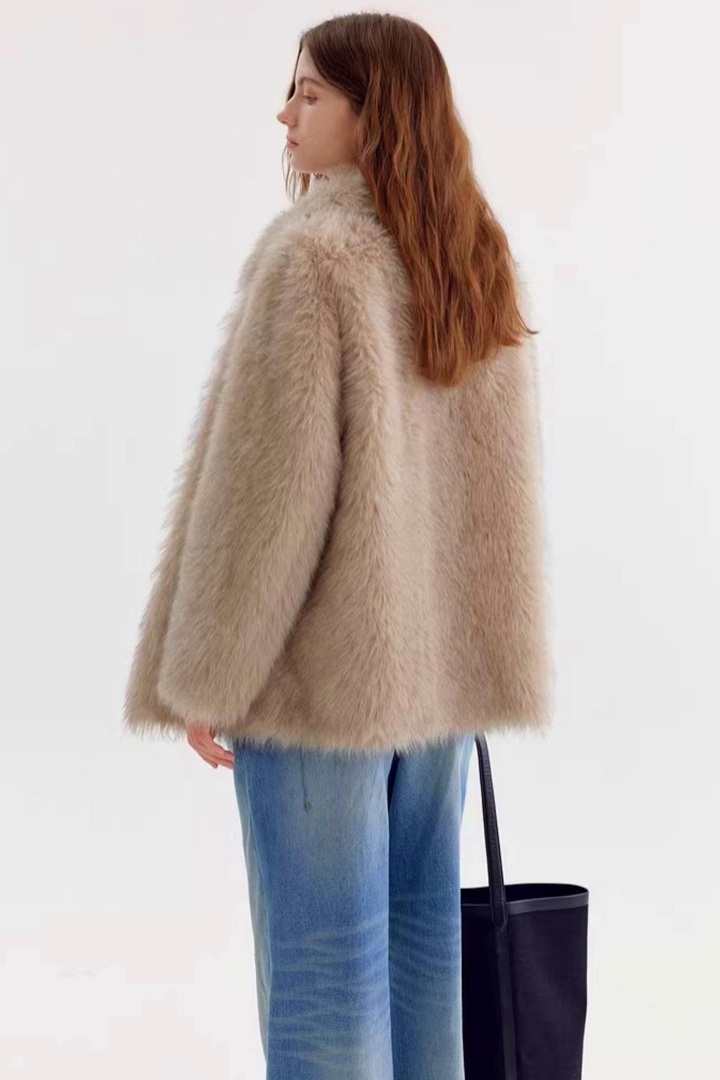 소프트 미스트 인조 퍼 코트