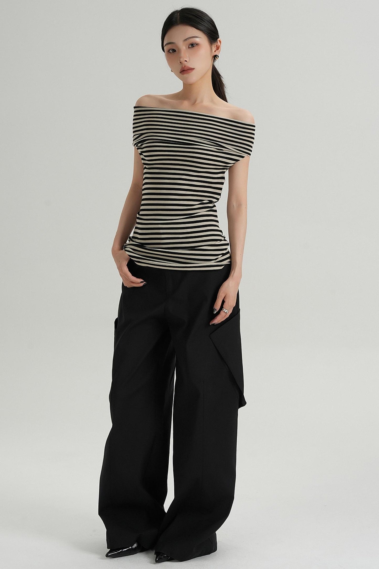 Chic One-Shoulder Top