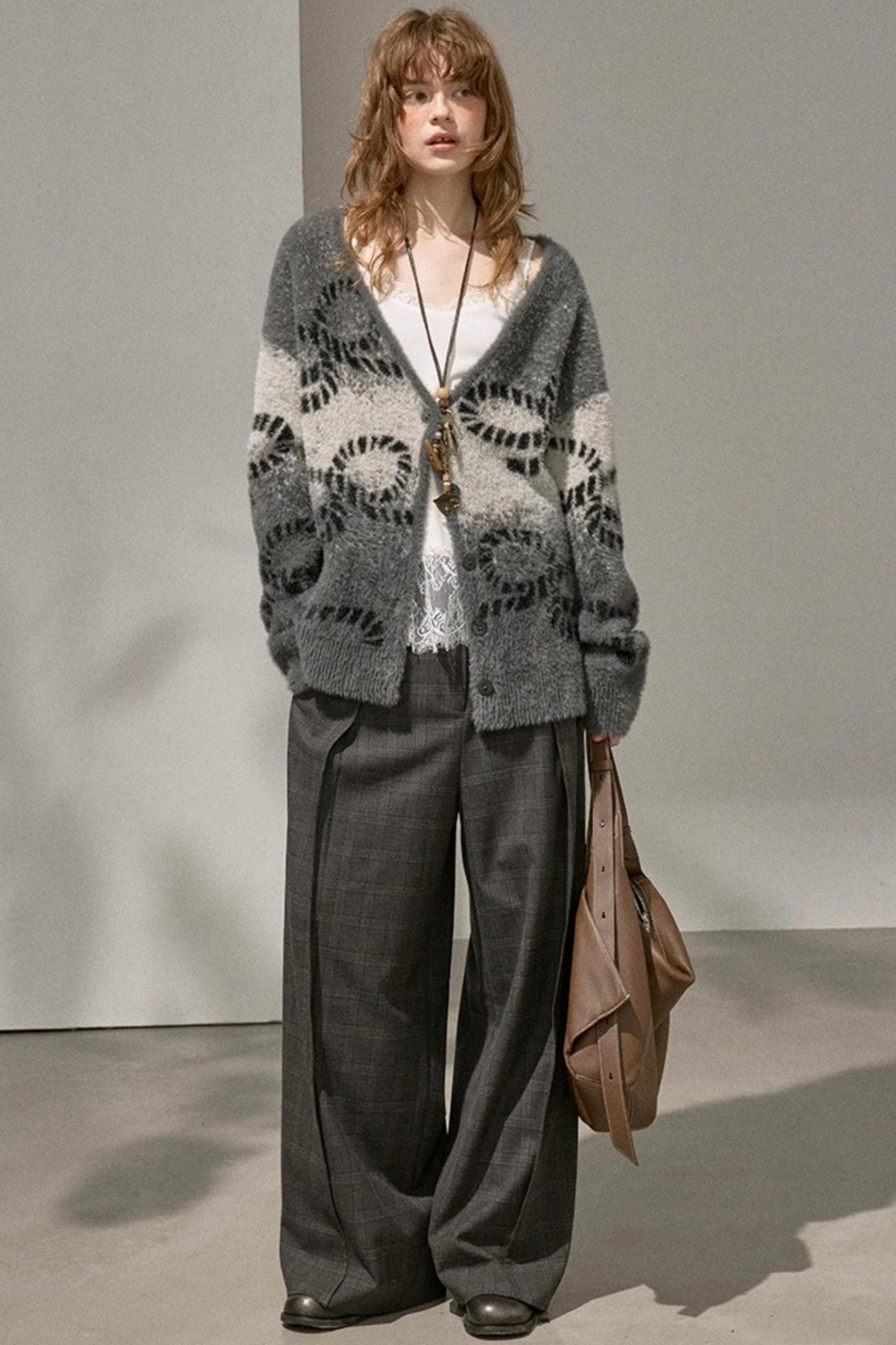 Bow Gradient V-Neck Knitted Cardigan