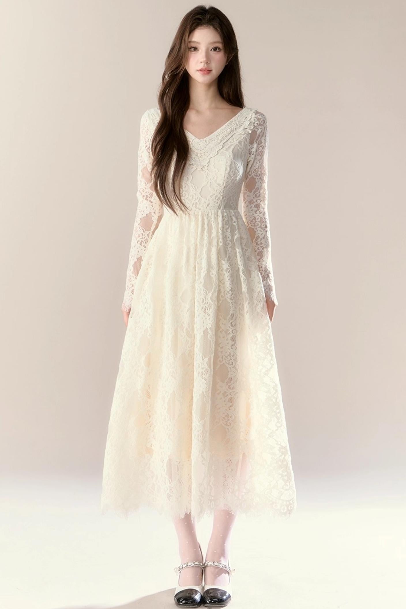 Lace Story Long Dress