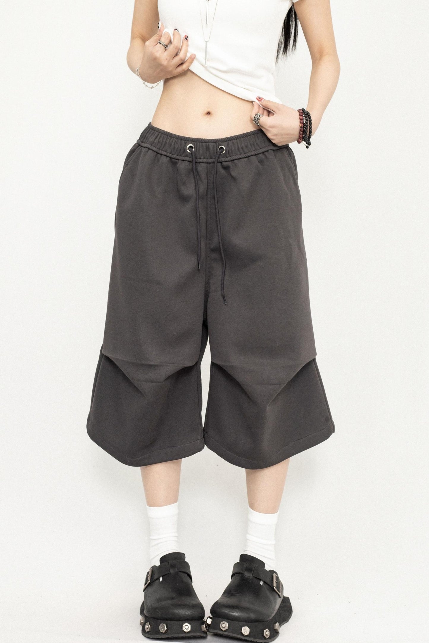Pleated Culotte Pants