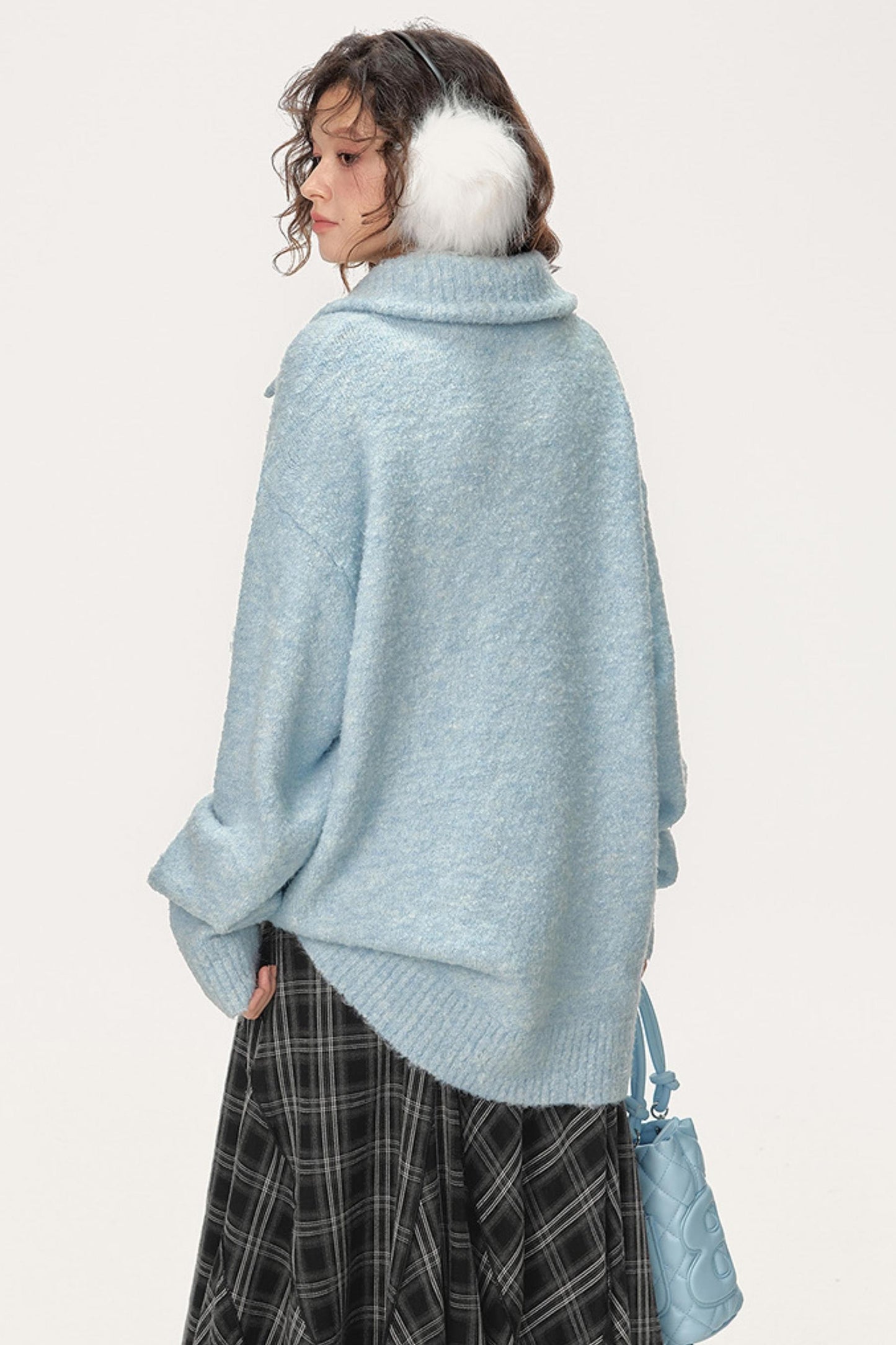 Gentle Feeling Horn Top