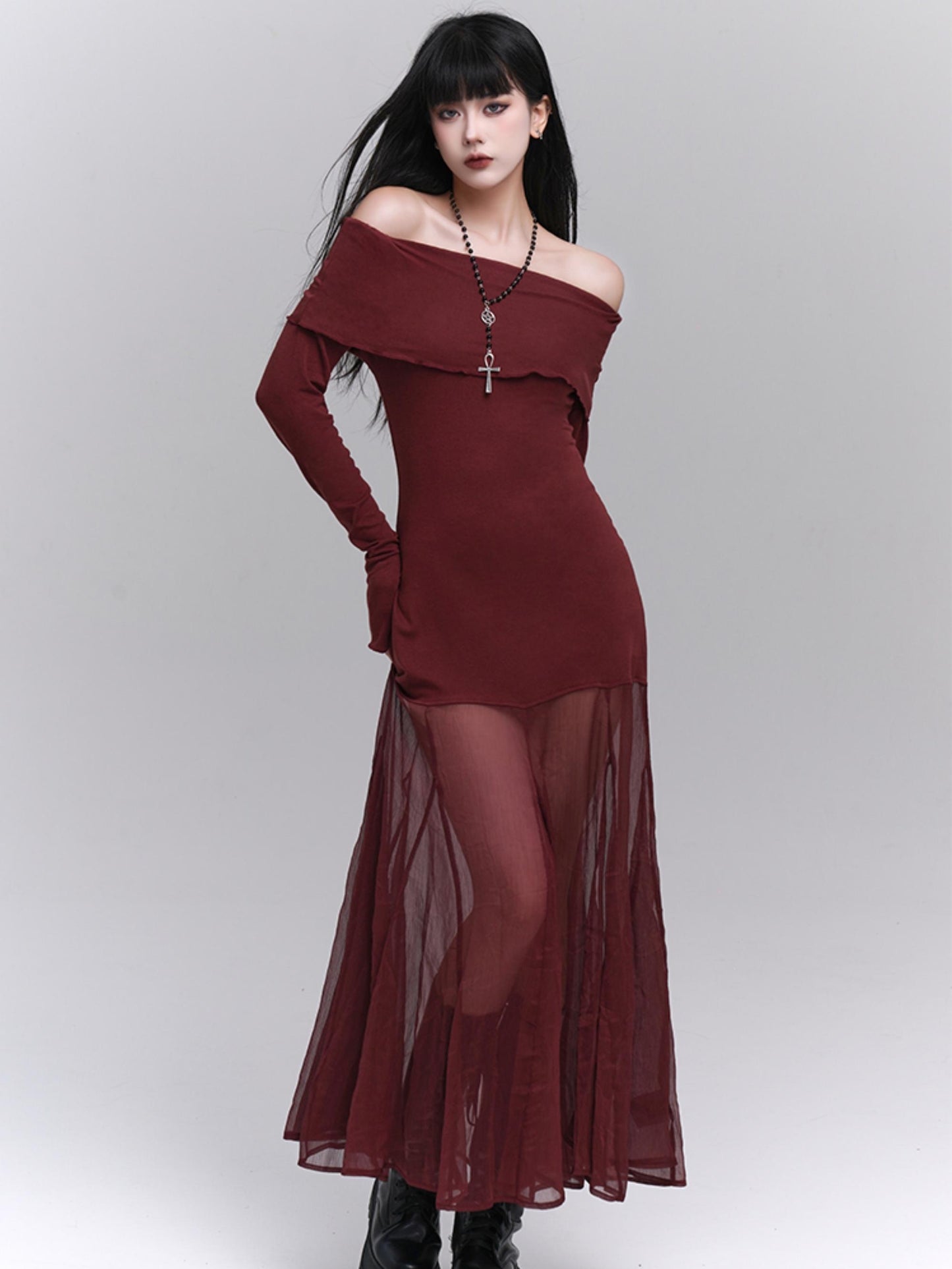 Ghost Girl, rotes One-Shoulder-Kleid, Frühherbst, koreanische Atmosphäre, Geburtstag, High-End-Rock Temperament