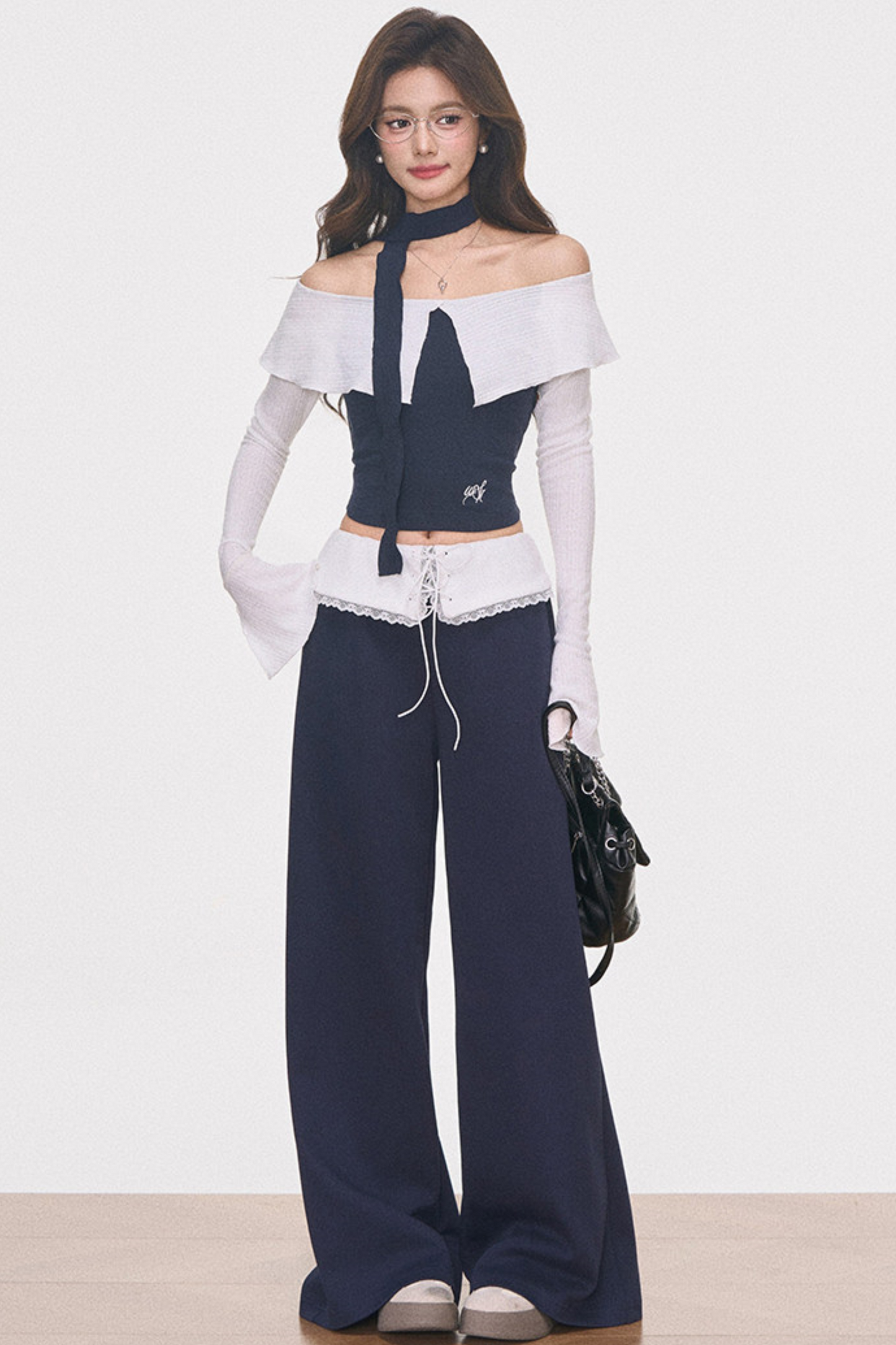 화이트 니트 원숄더 탑 셋업