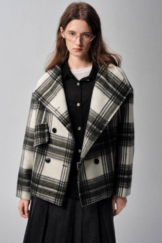 Large Lapel Plaid Woolen Coat