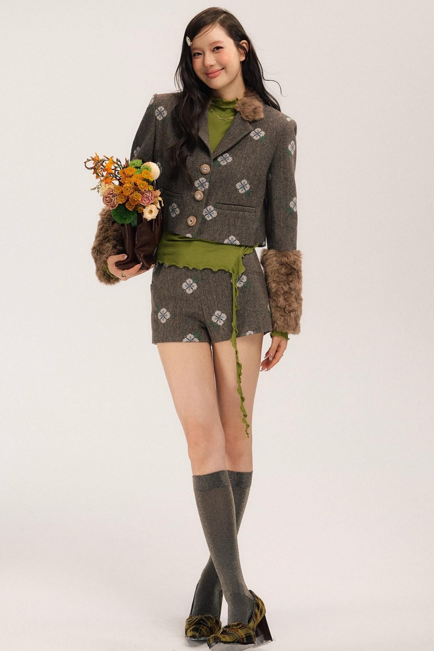 Retro Embroidery Tweed Fur Shorts Set-Up