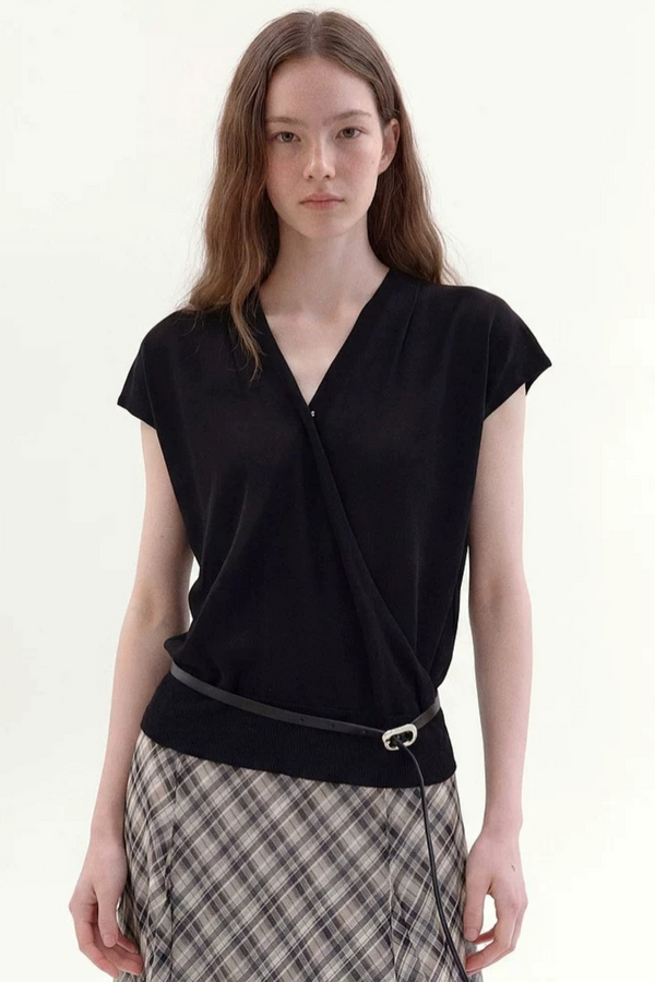 Flutter Sleeve Knit Top