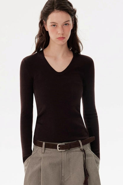 U-Neck Long-Sleeved Knit Top