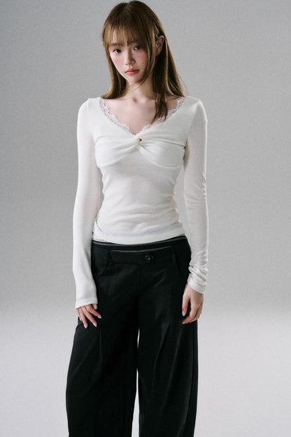 Stretch Lace Slim Fit Base Top