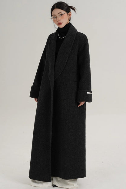 Elegant Wool Lapel Coat