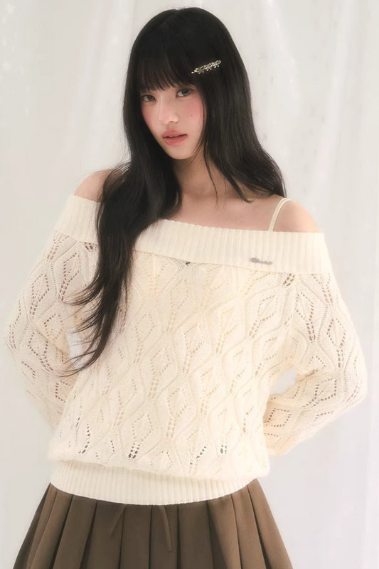Retro Off-Shoulder Knit Top