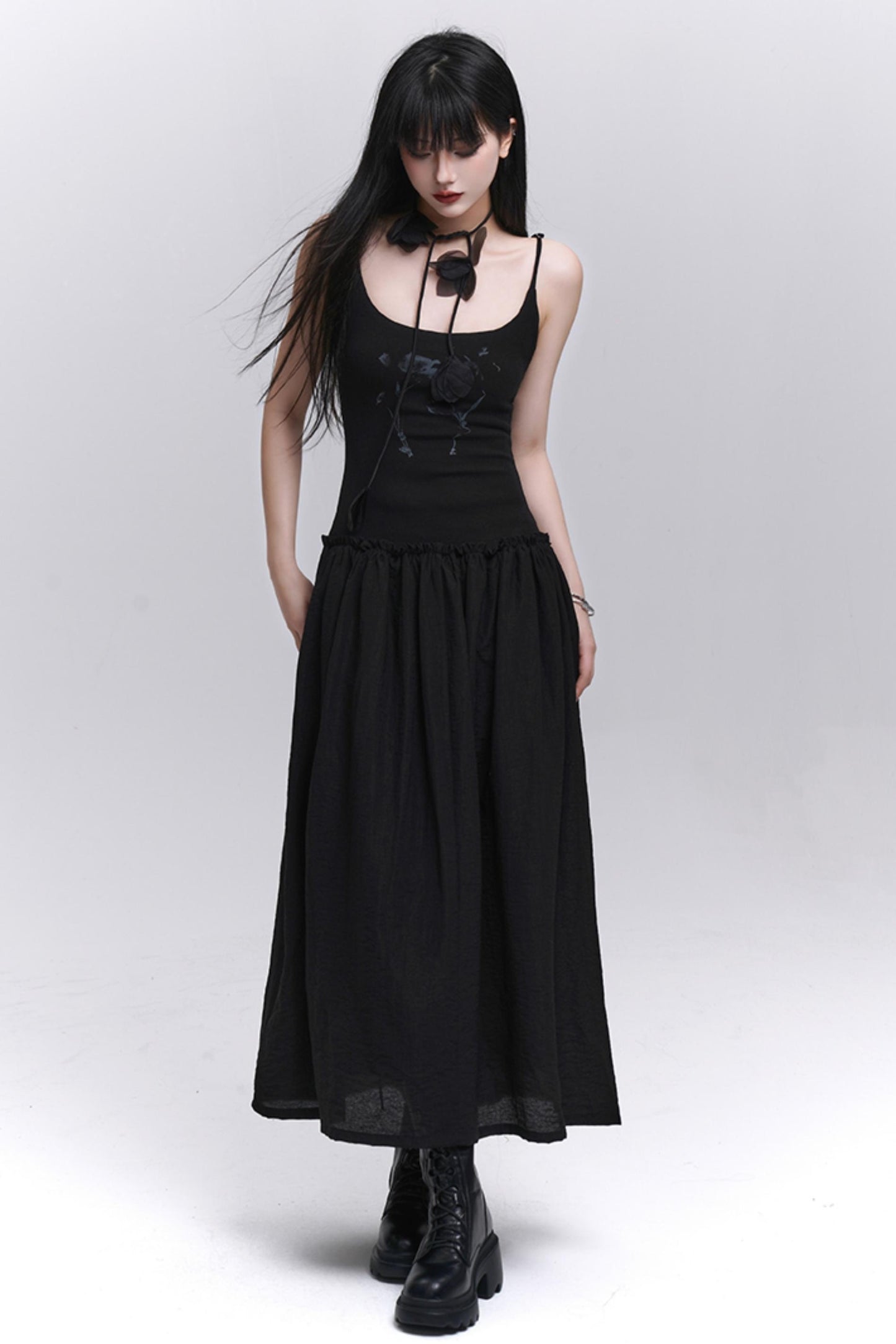 Summer Black-White Halter Dress