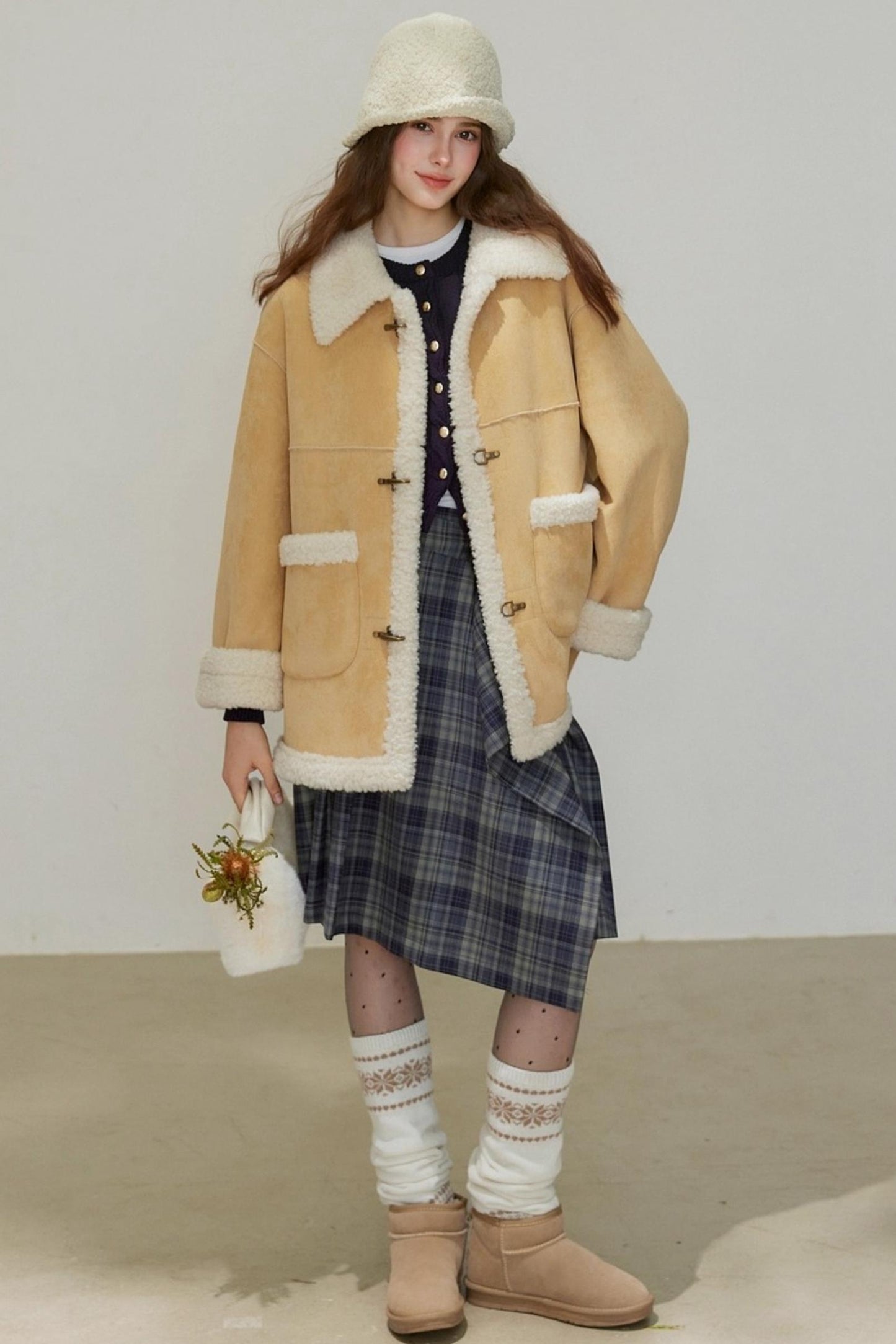 Loose Fit Lambswool Coat