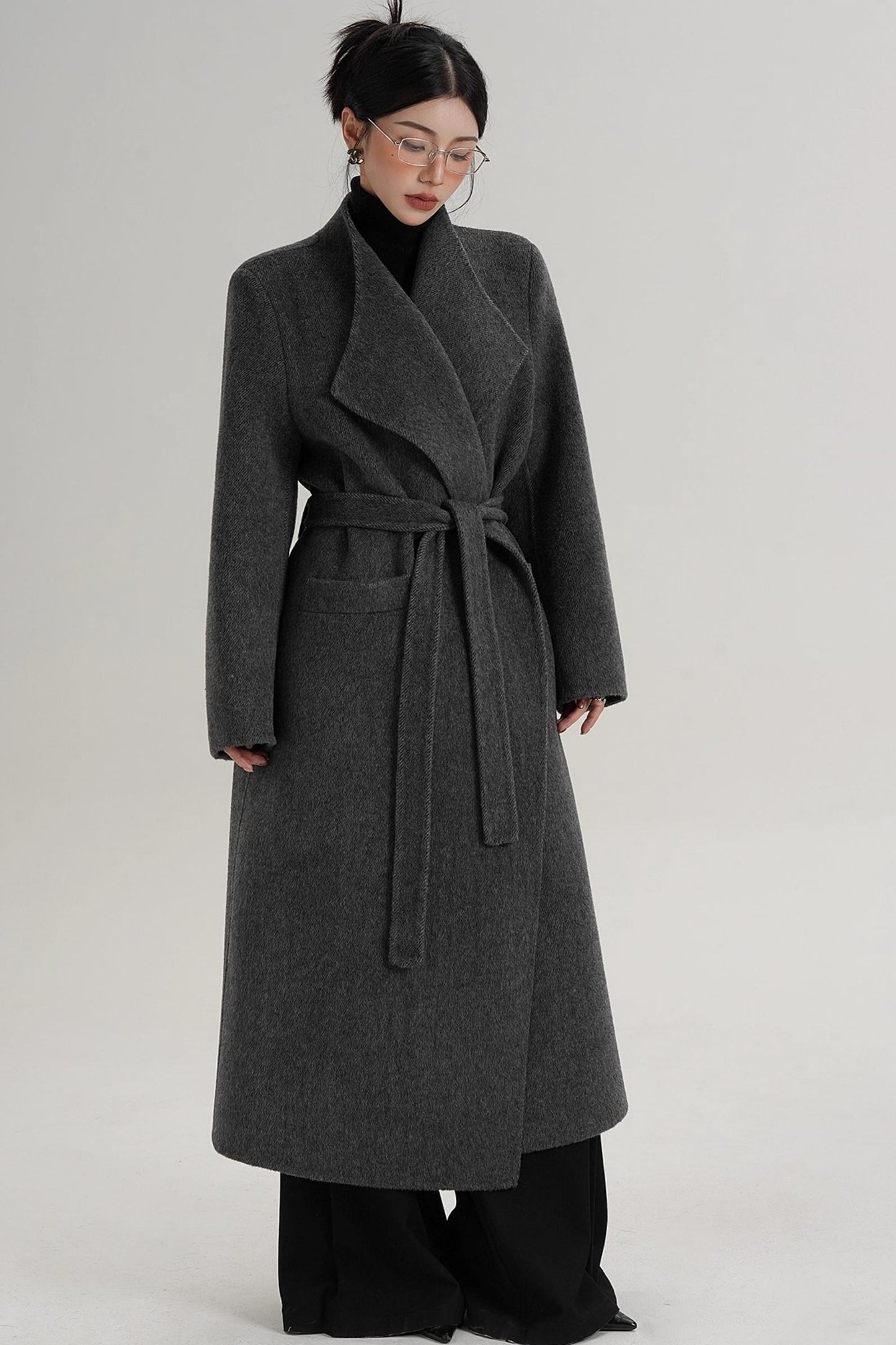 Elegant Wool Bathrobe Coat