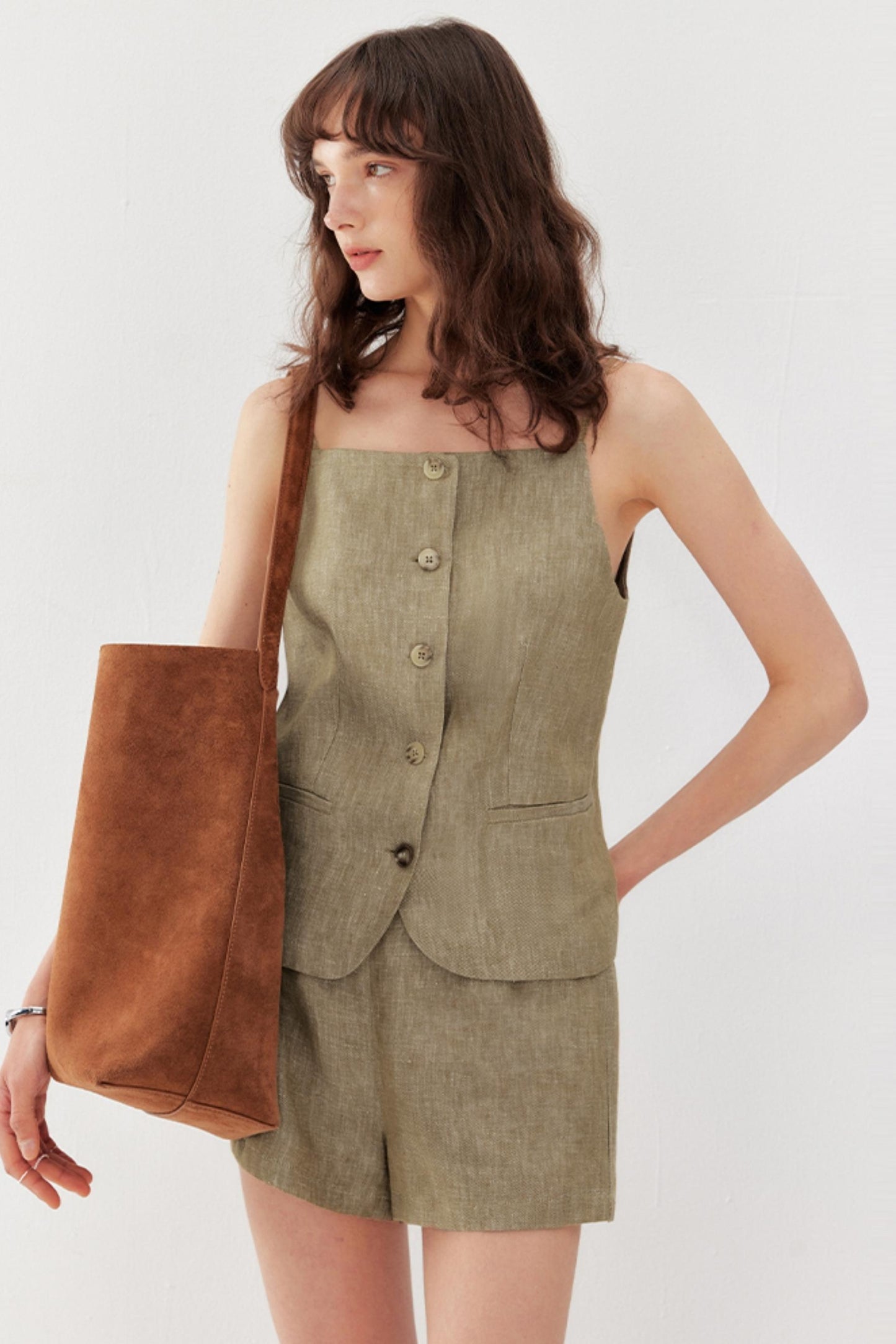 Tawny Linen Vest Set-Up