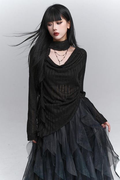 Swing-Necked Long-Sleeved Top