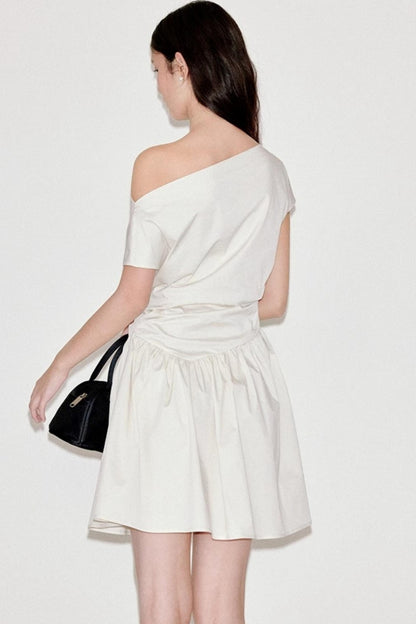 Upright Pleated Shoulder Dress