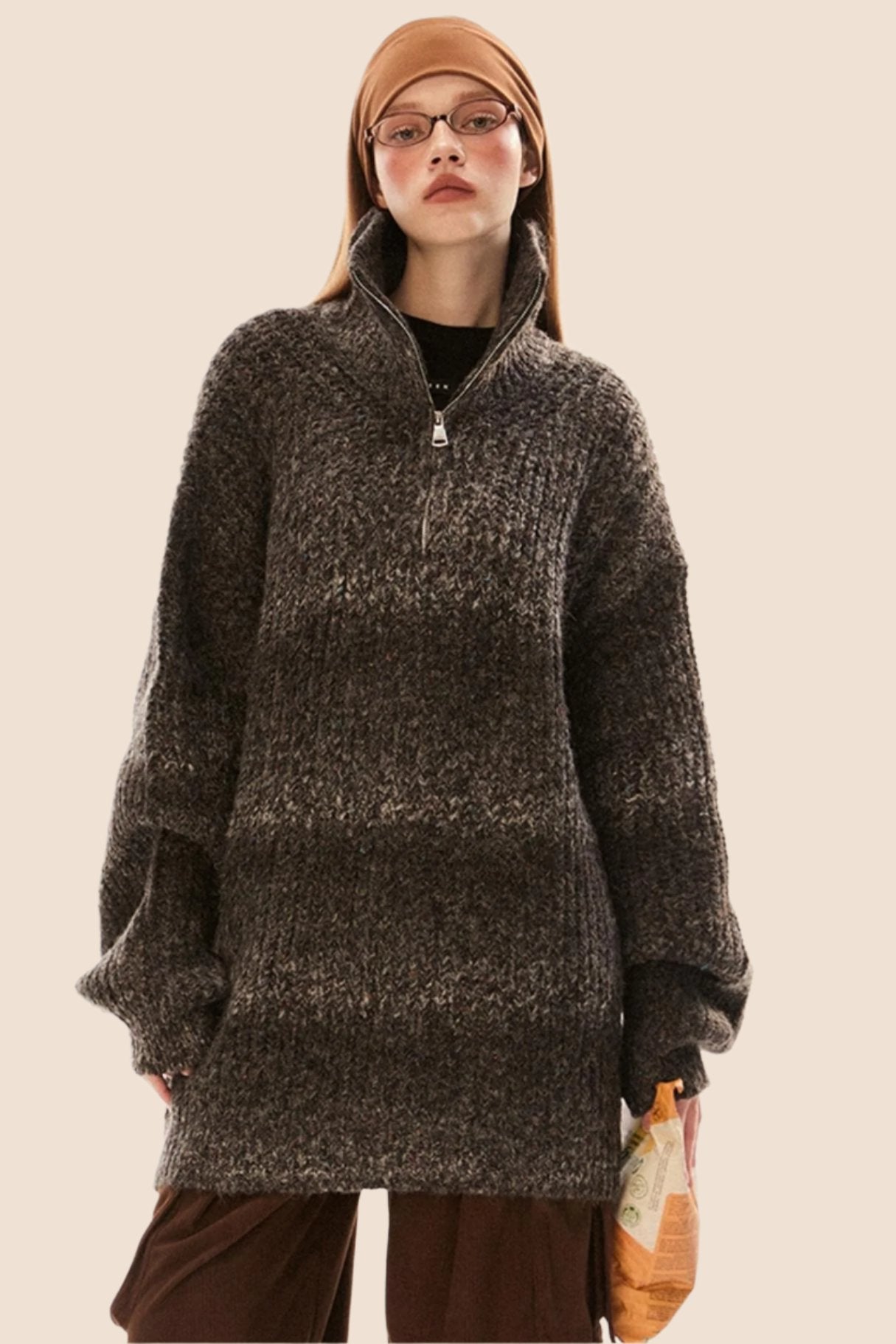 Niche Design Contrast Knit Sweater