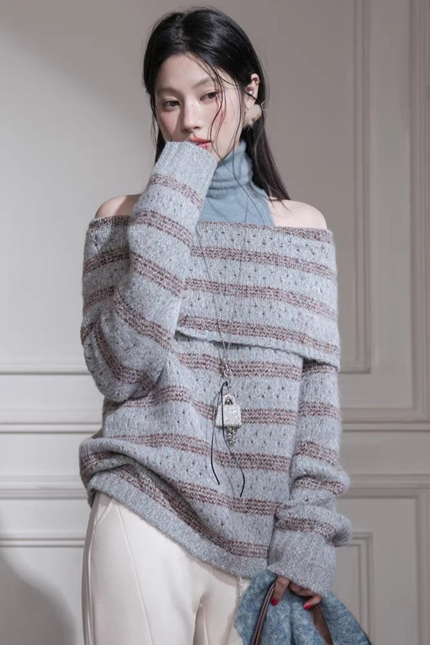 Off-Shoulder Wool Knit Vest Set