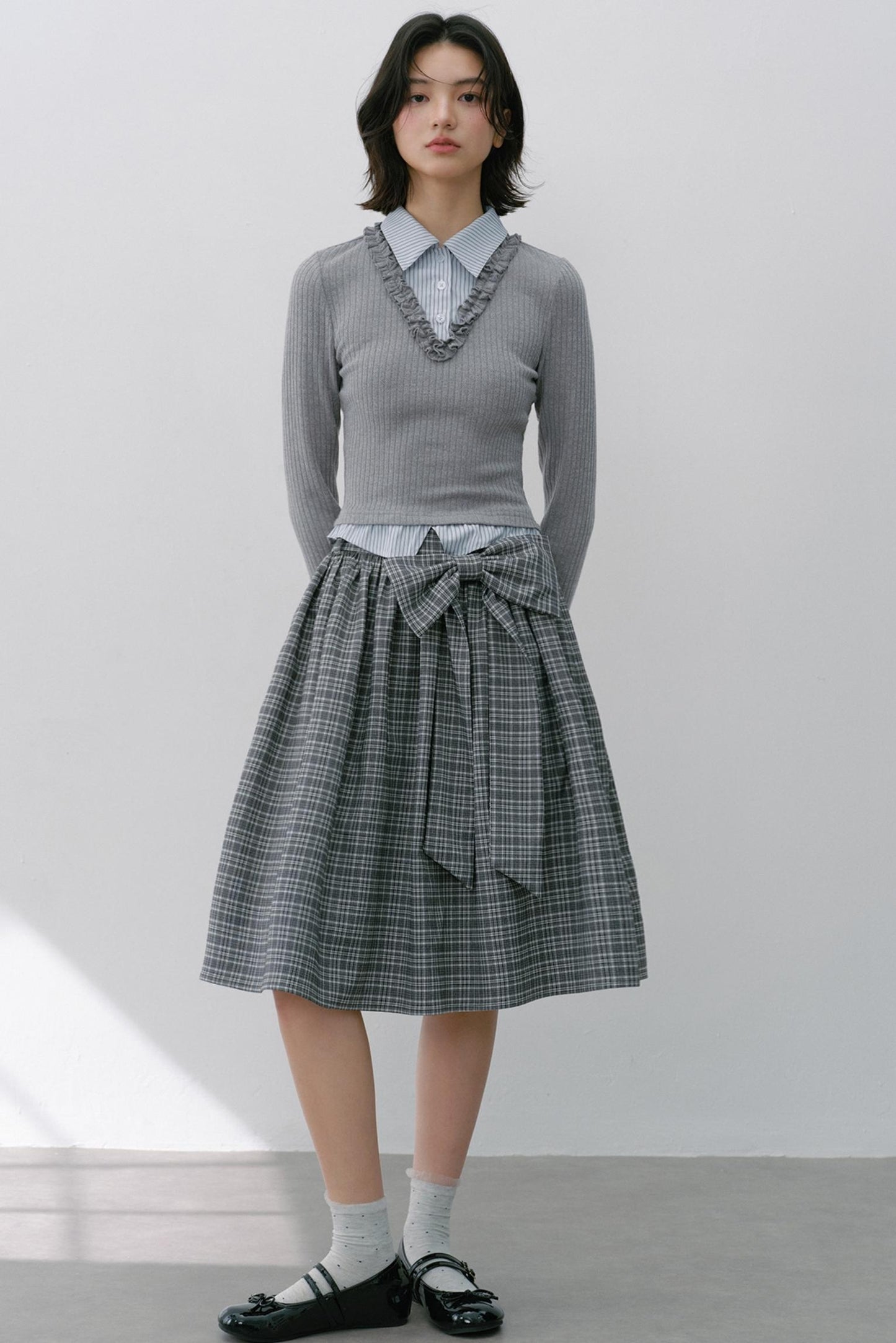 Gray Knit Patchwork Vertical Striped Fungus Edge Top