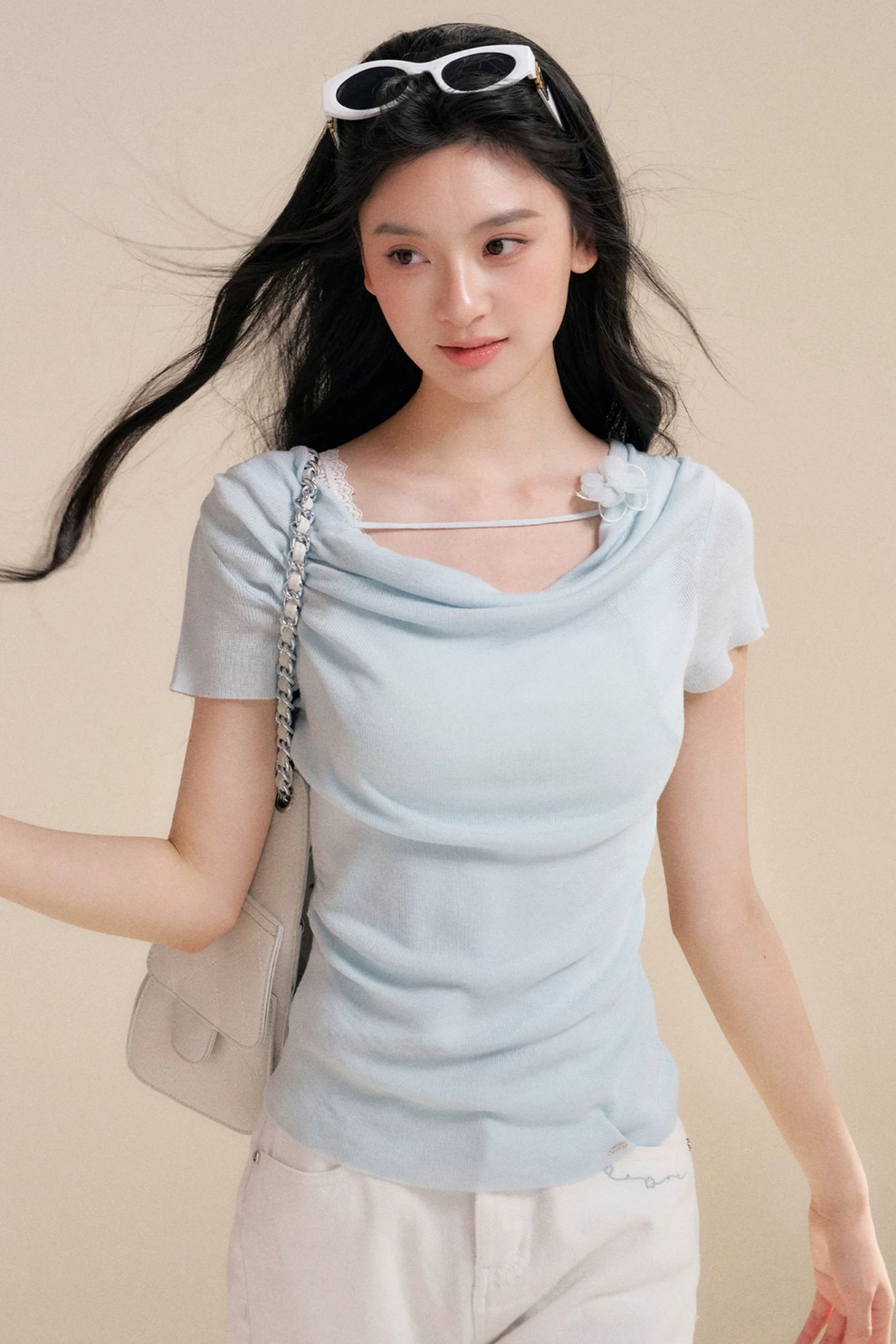 Lyocell Flower Pleated Top – UrbanSheek