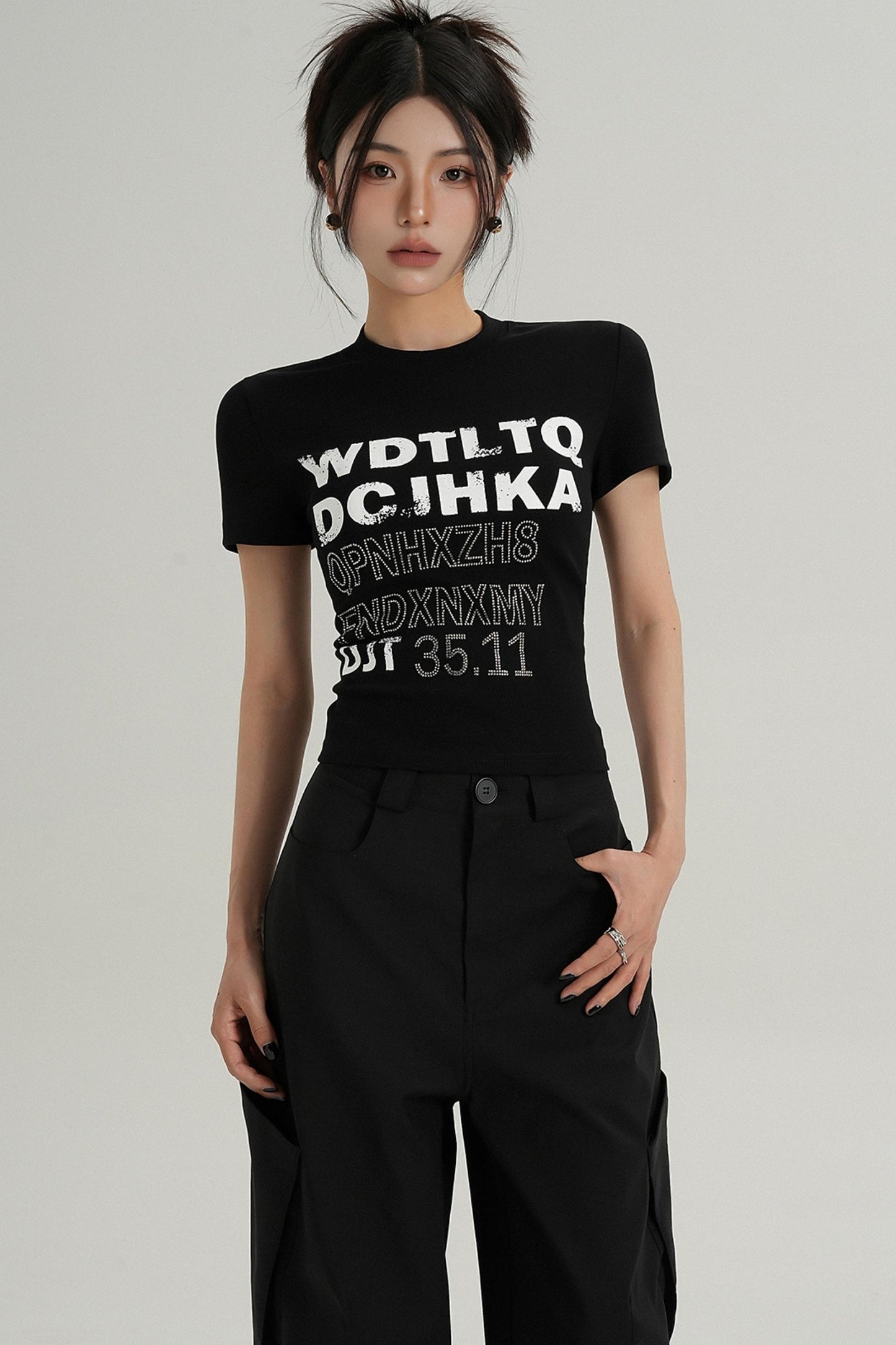 Trendy Short Sleeve Graphic Tee