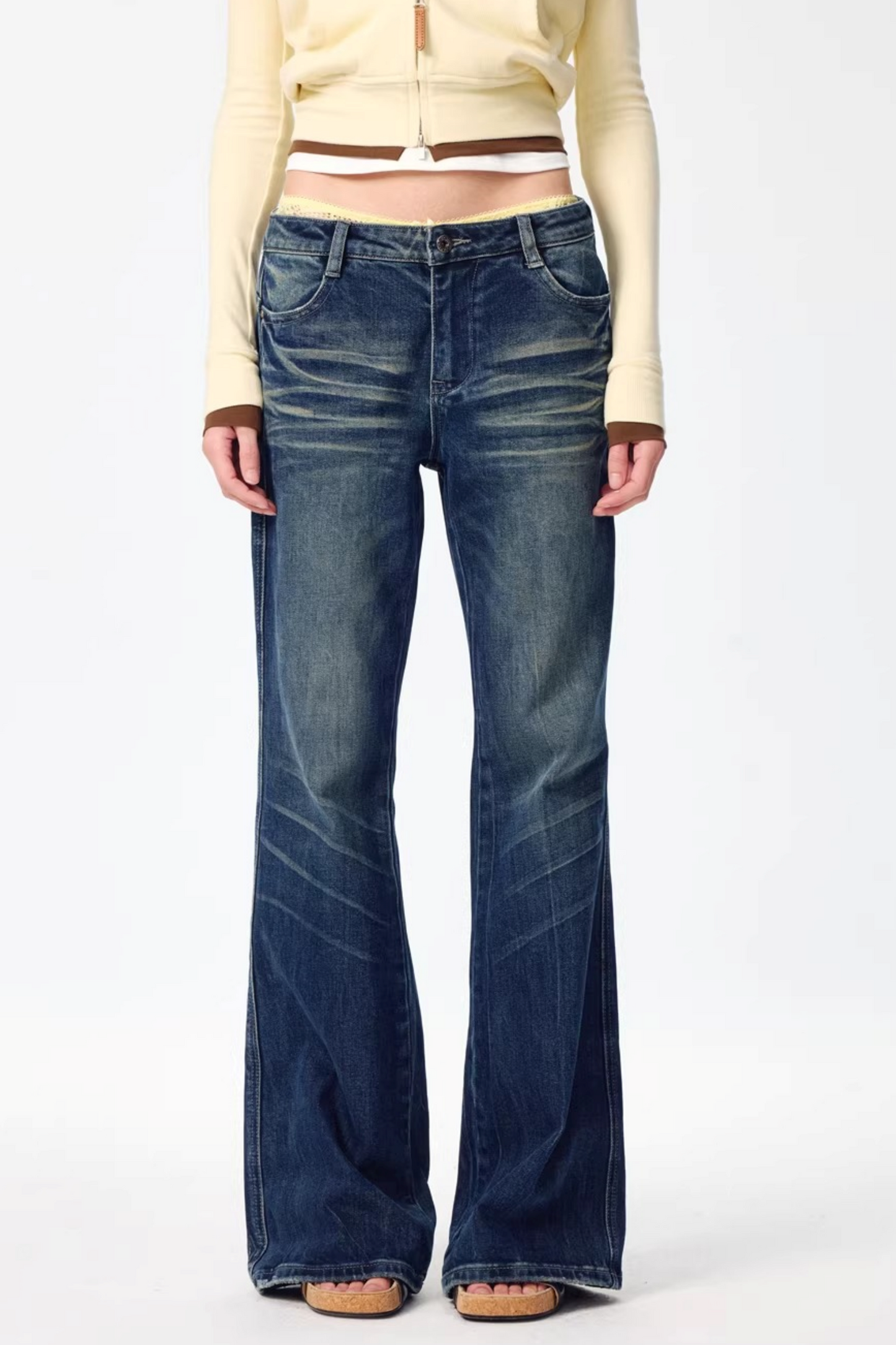 Retro Washed Flared Jeans
