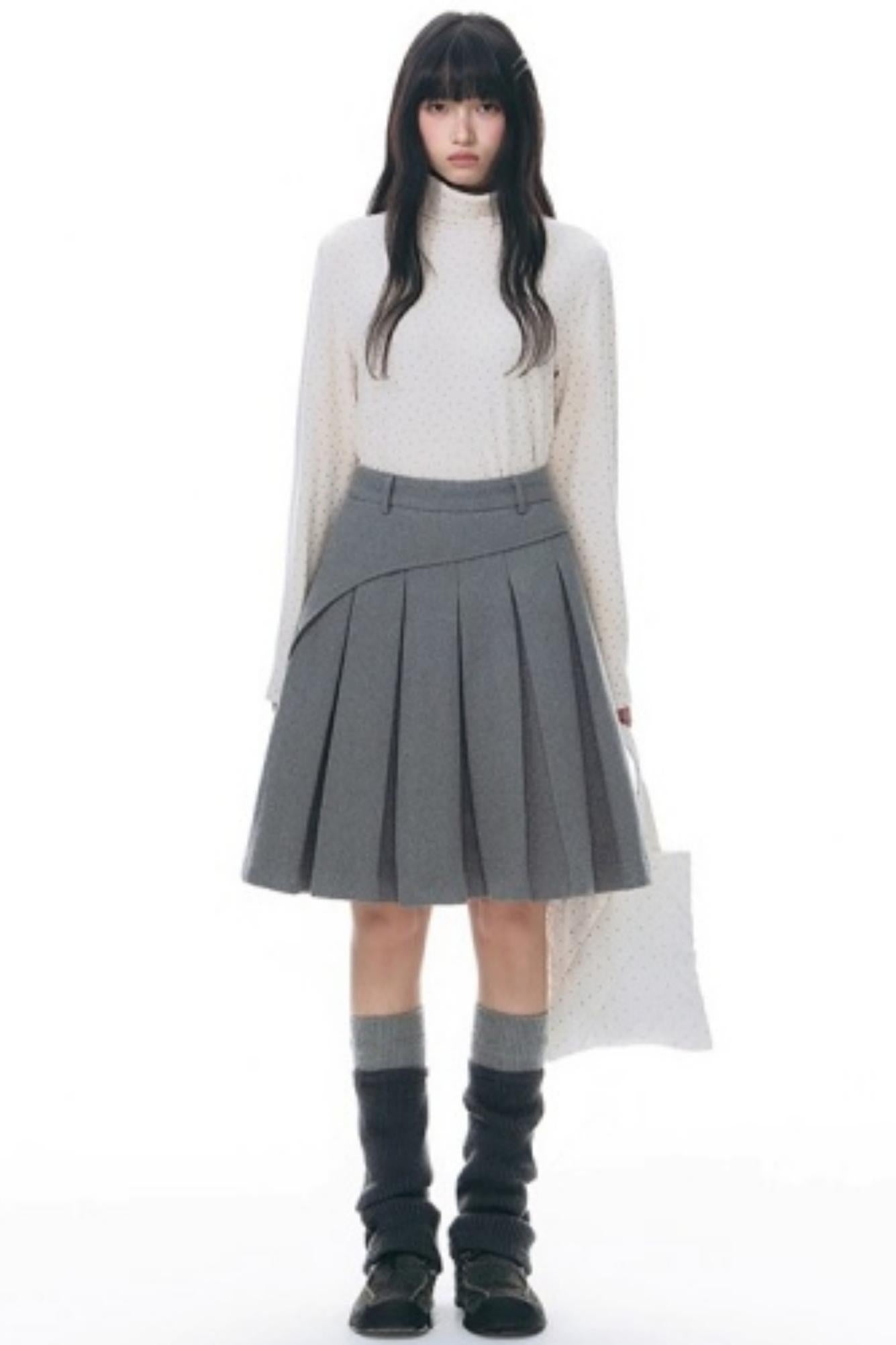 Star Brushed Turtleneck Long-Sleeved Top