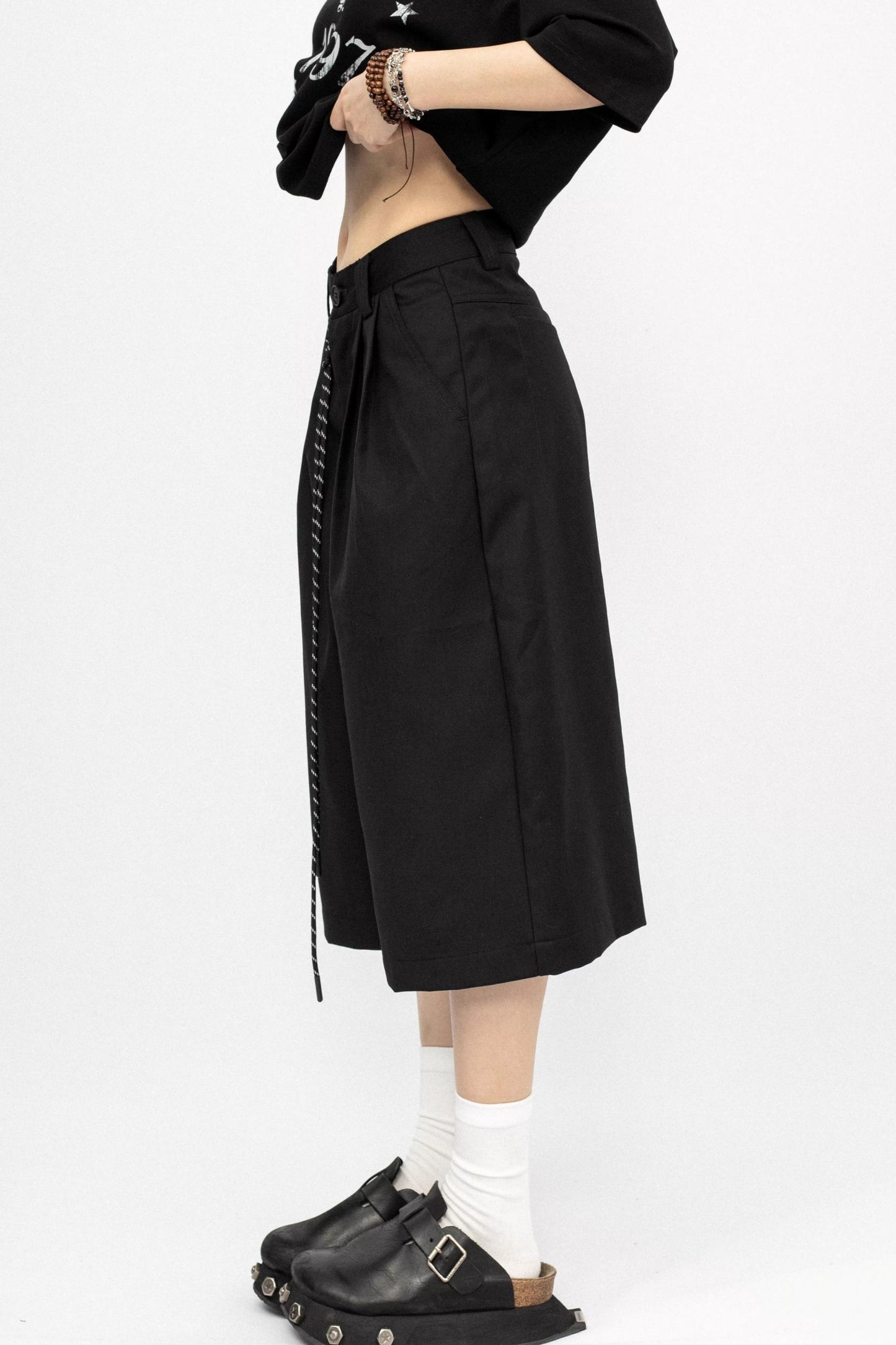 Casual Black Loose Shorts