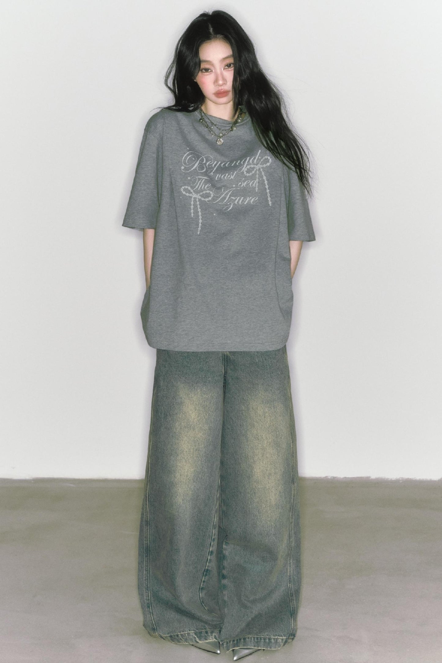 Classic Wide-Leg Jeans Pant