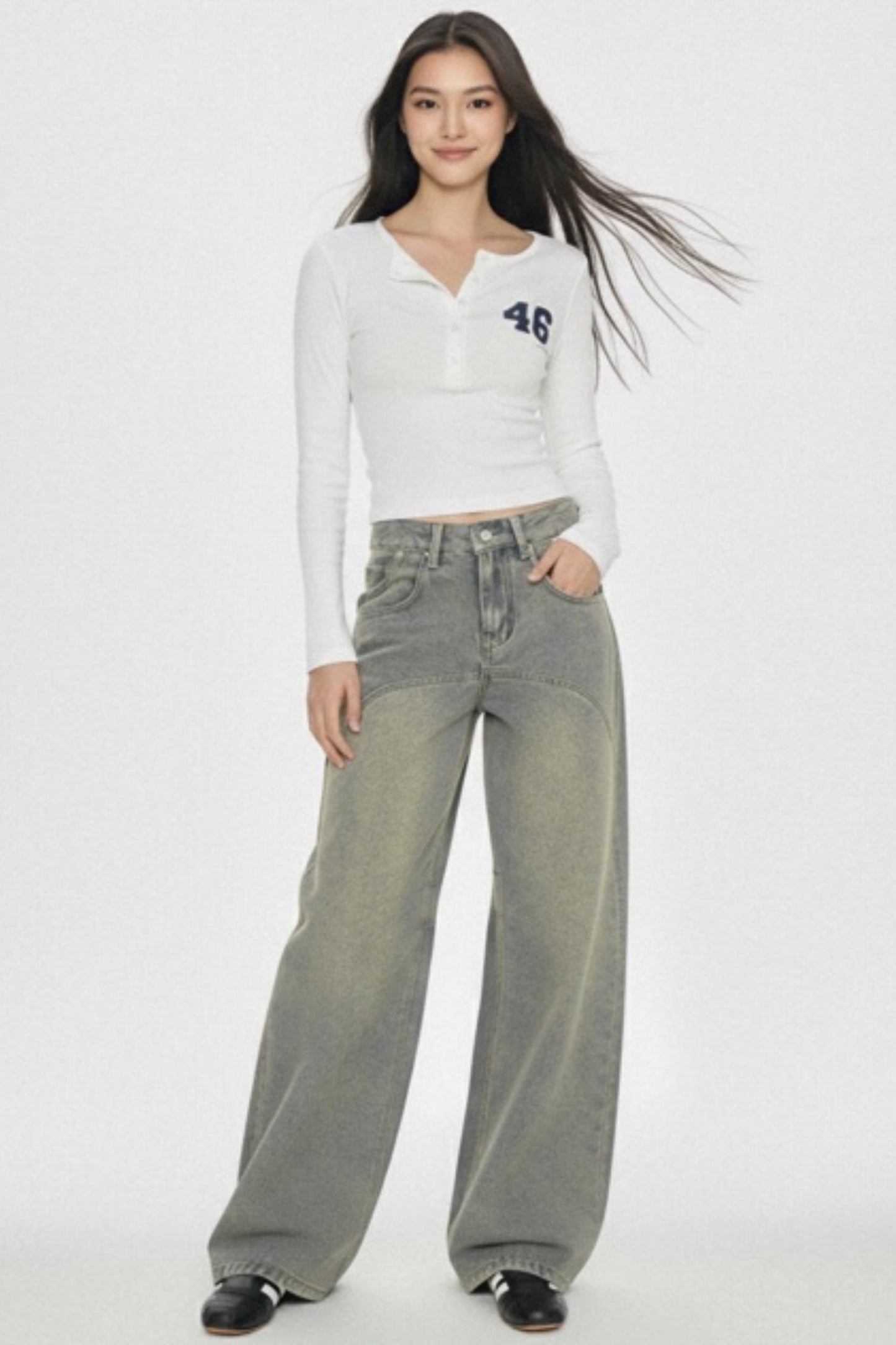 Retro Distressed Scimitar Jeans